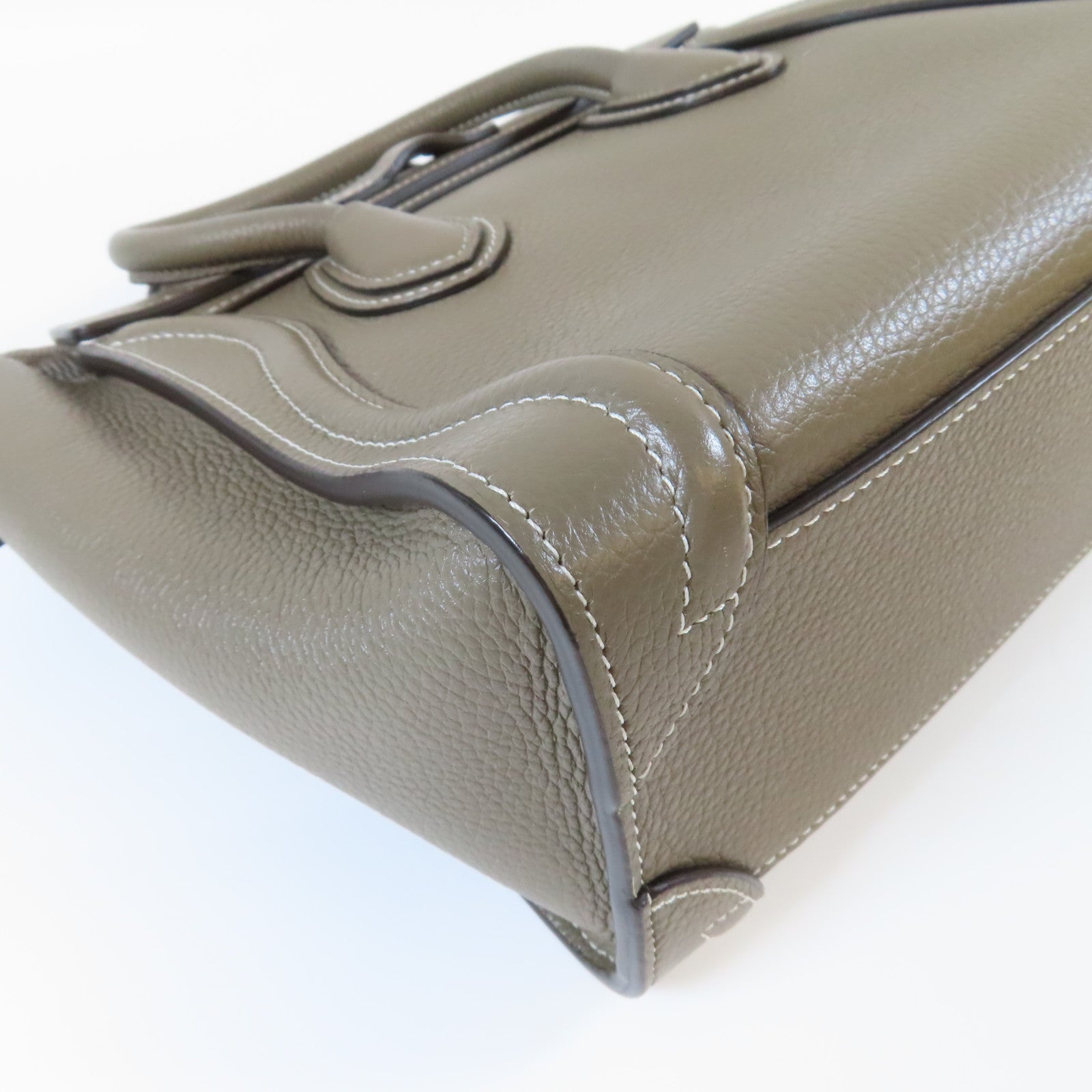 CELINE **【激減優惠】牛皮皮革Nano Luggage銀扣手挽肩背兩用袋灰色