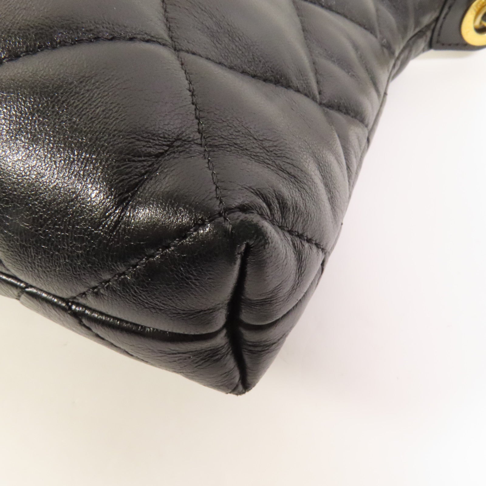 CHANEL 羊皮皮革Hobo Bag金扣鏈帶肩背袋