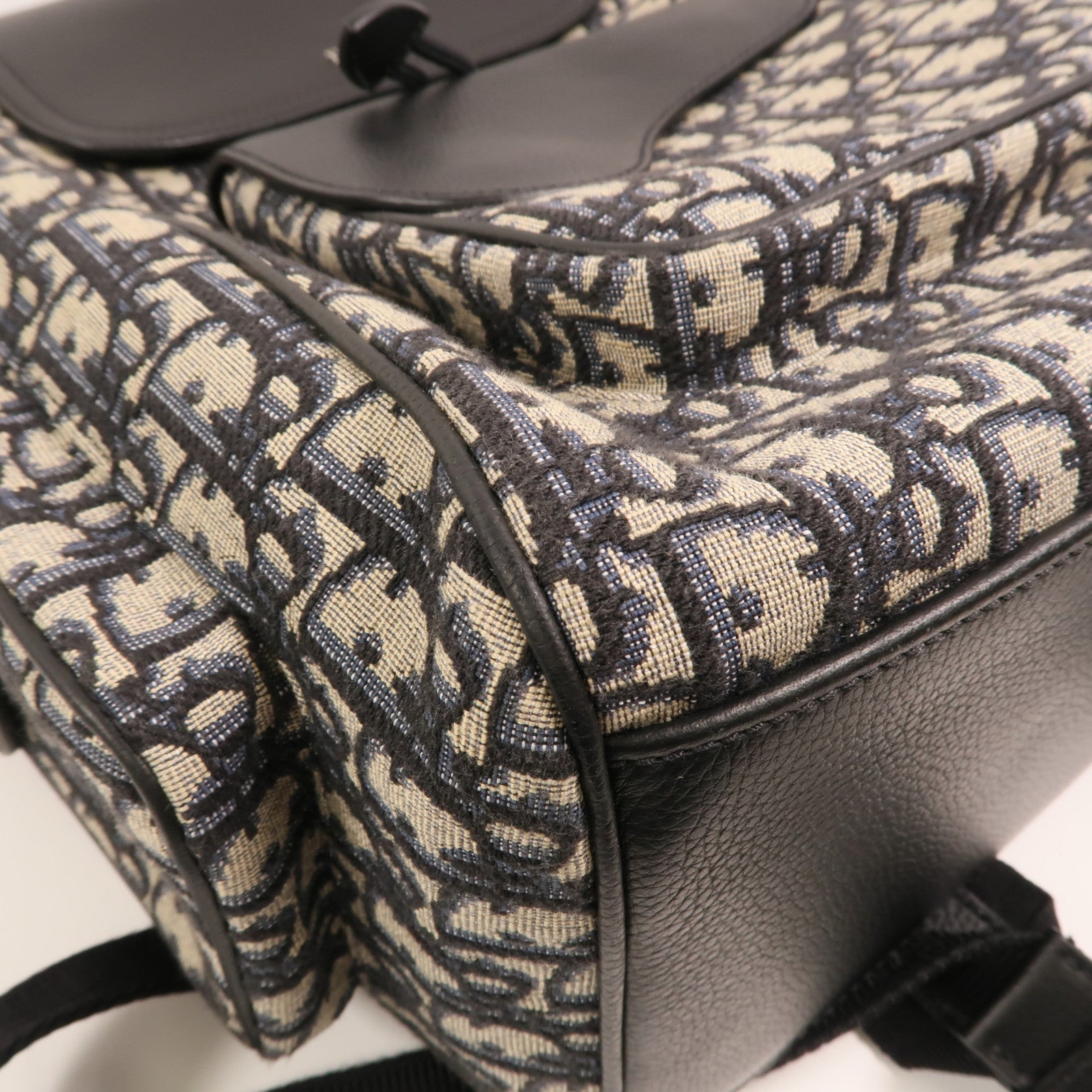 Dior 帆布Saddle Backpack銀扣背包