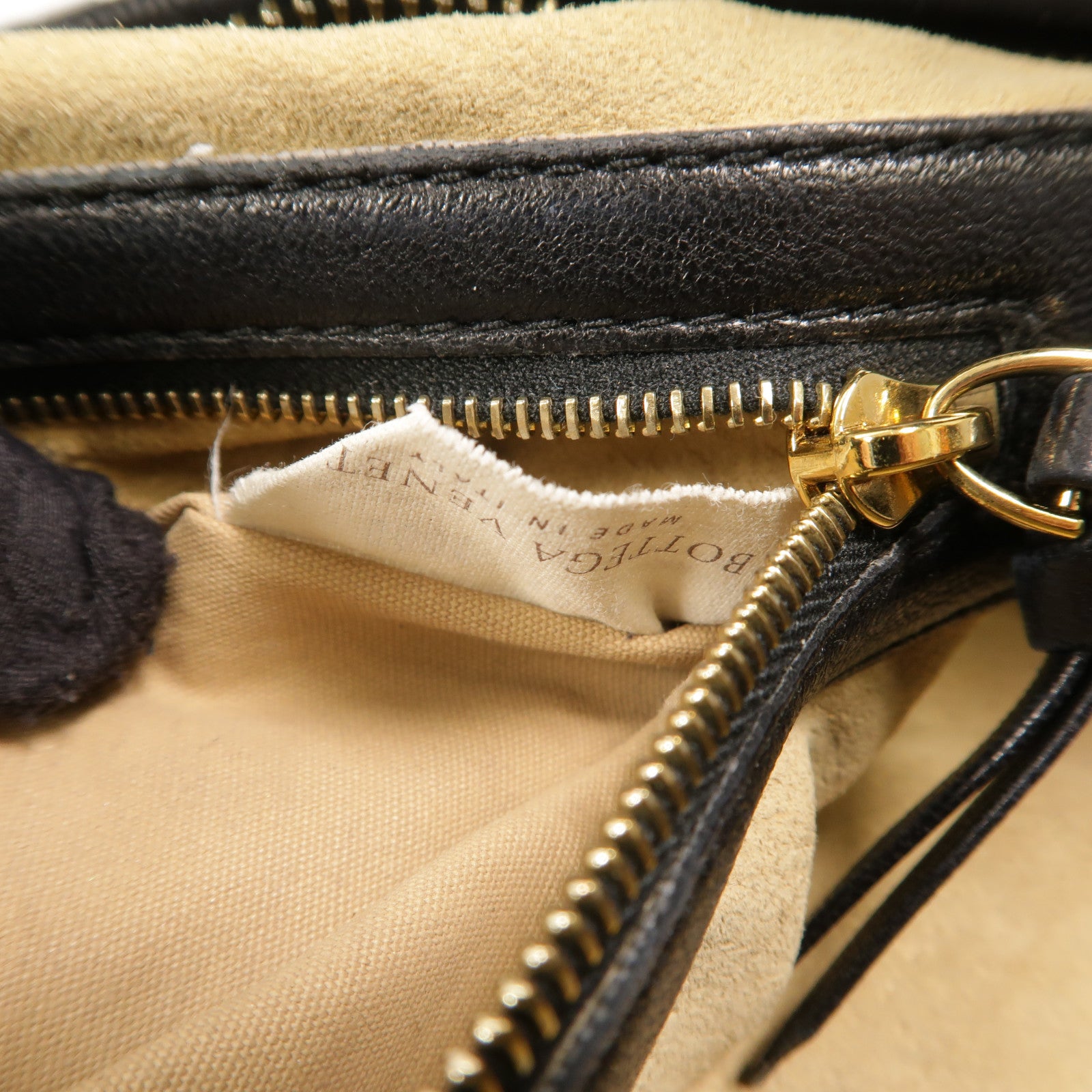 BOTTEGA VENETA 羊皮皮革Shoulder Bag肩背袋