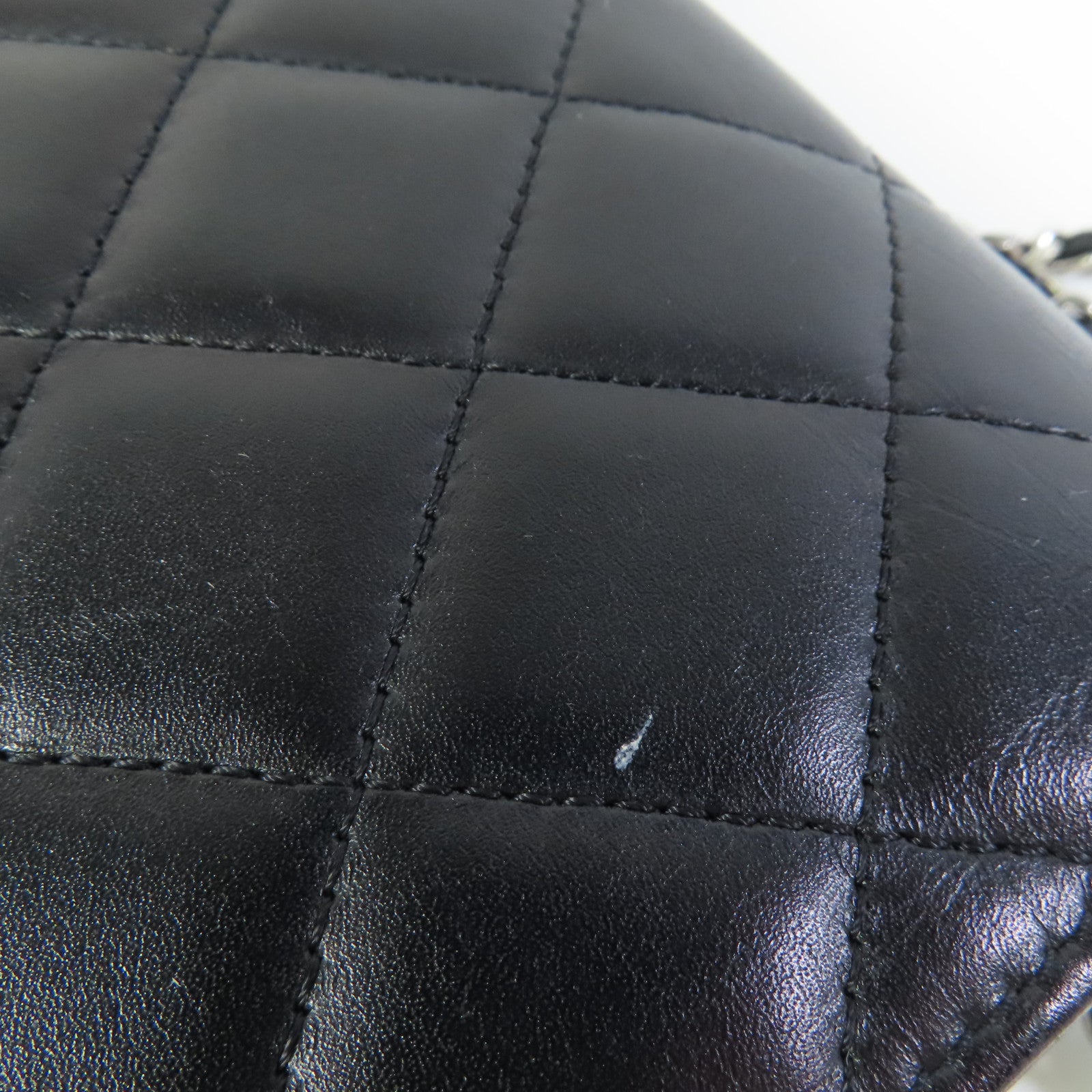 CHANEL 【激減優惠】牛皮皮革WOC Wallet On Chain銀扣鏈帶肩背袋