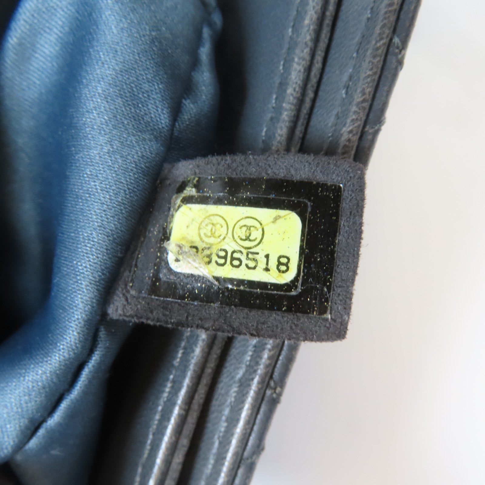 CHANEL 菱格羊皮皮革Chain Shoulder Bag銀扣鏈帶肩背袋灰色