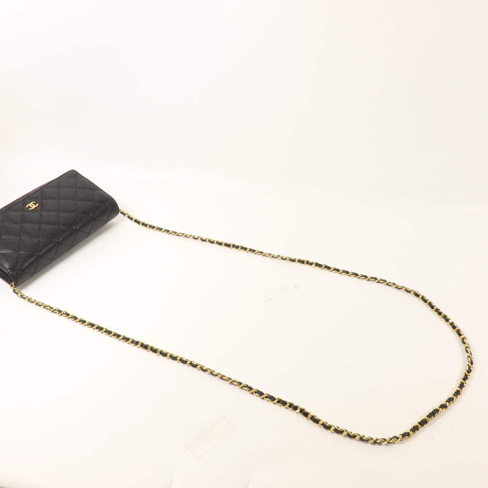 CHANEL 牛皮皮革WOC Wallet On Chain鏈帶肩背袋