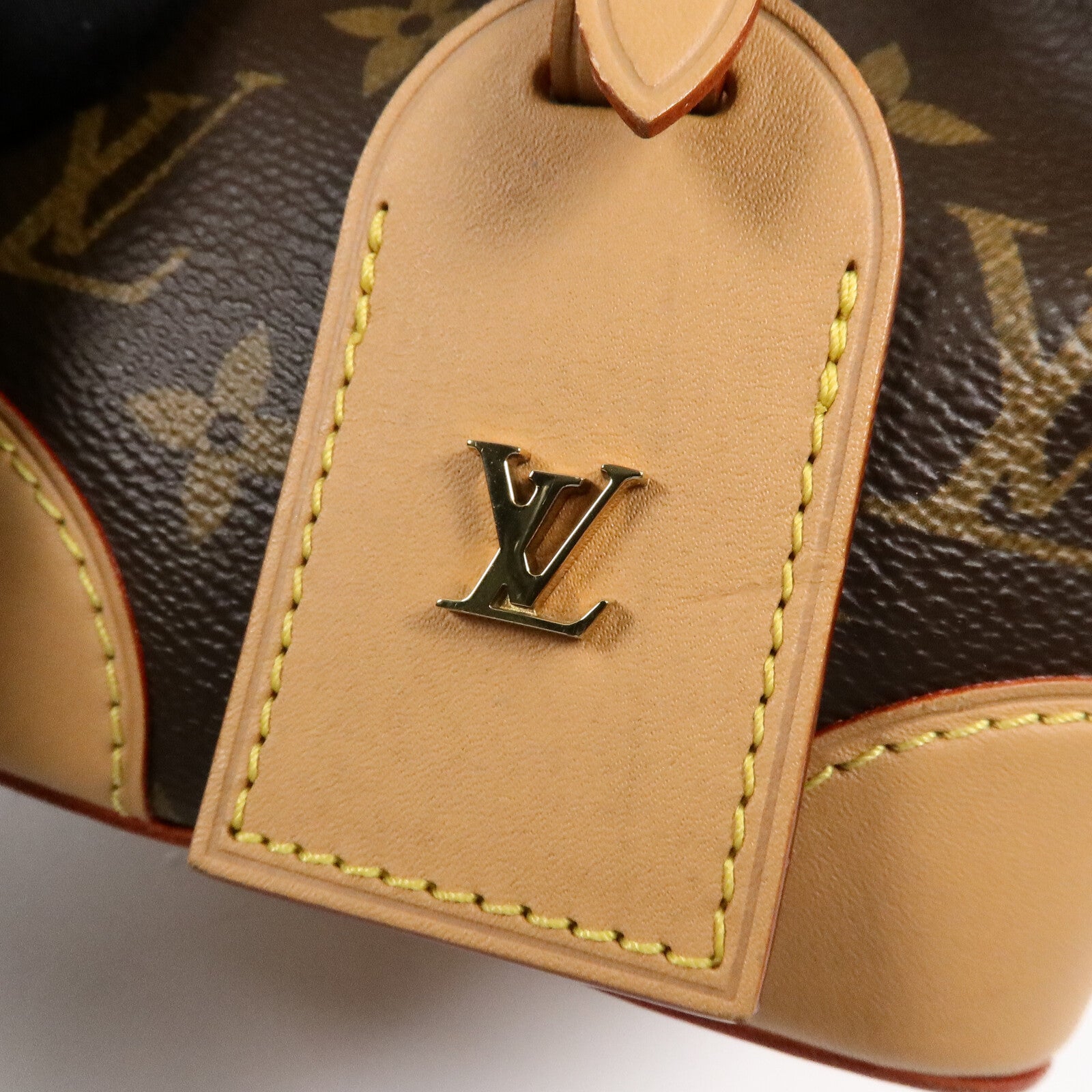 LOUIS VUITTON Monogram Noe Purse 金扣肩背袋