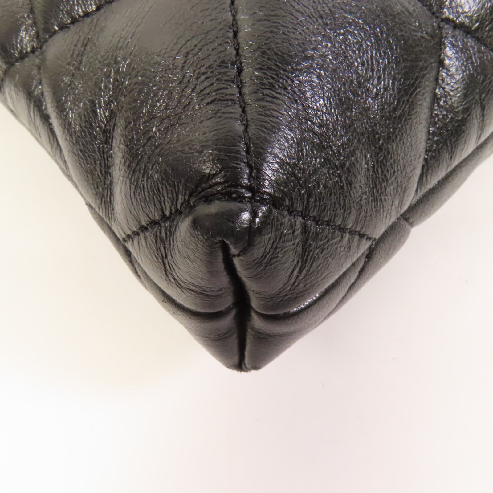 CHANEL 羊皮皮革Hobo Bag金扣鏈帶肩背袋