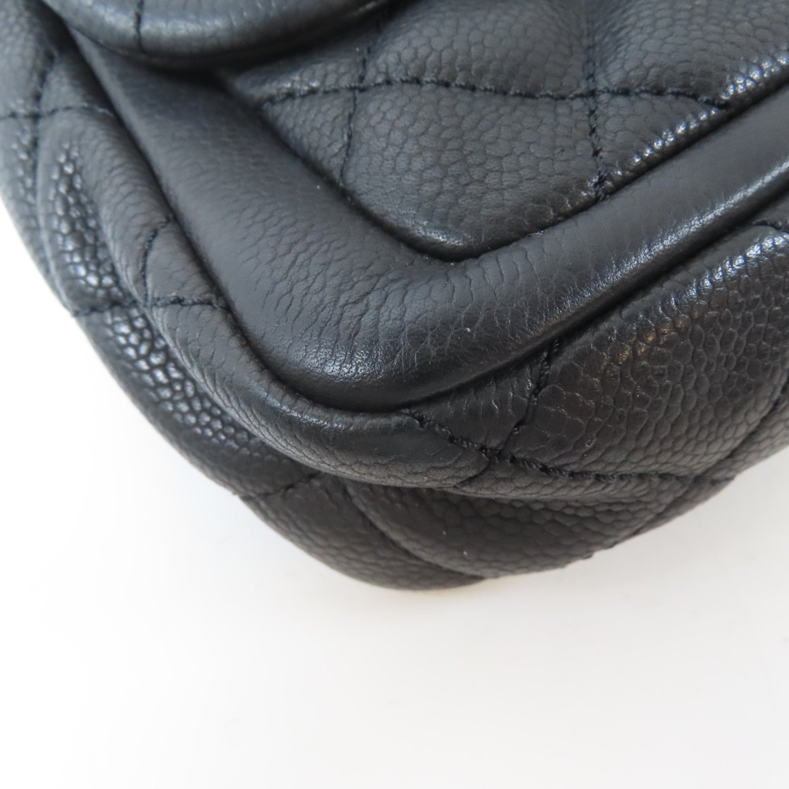 CHANEL 菱格Caviar皮革Chain Shoulder Bag黑扣鏈帶肩背袋黑色