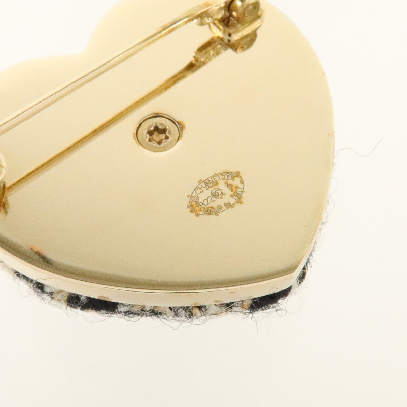 CHANEL 斜紋軟呢/金屬Brooch胸針