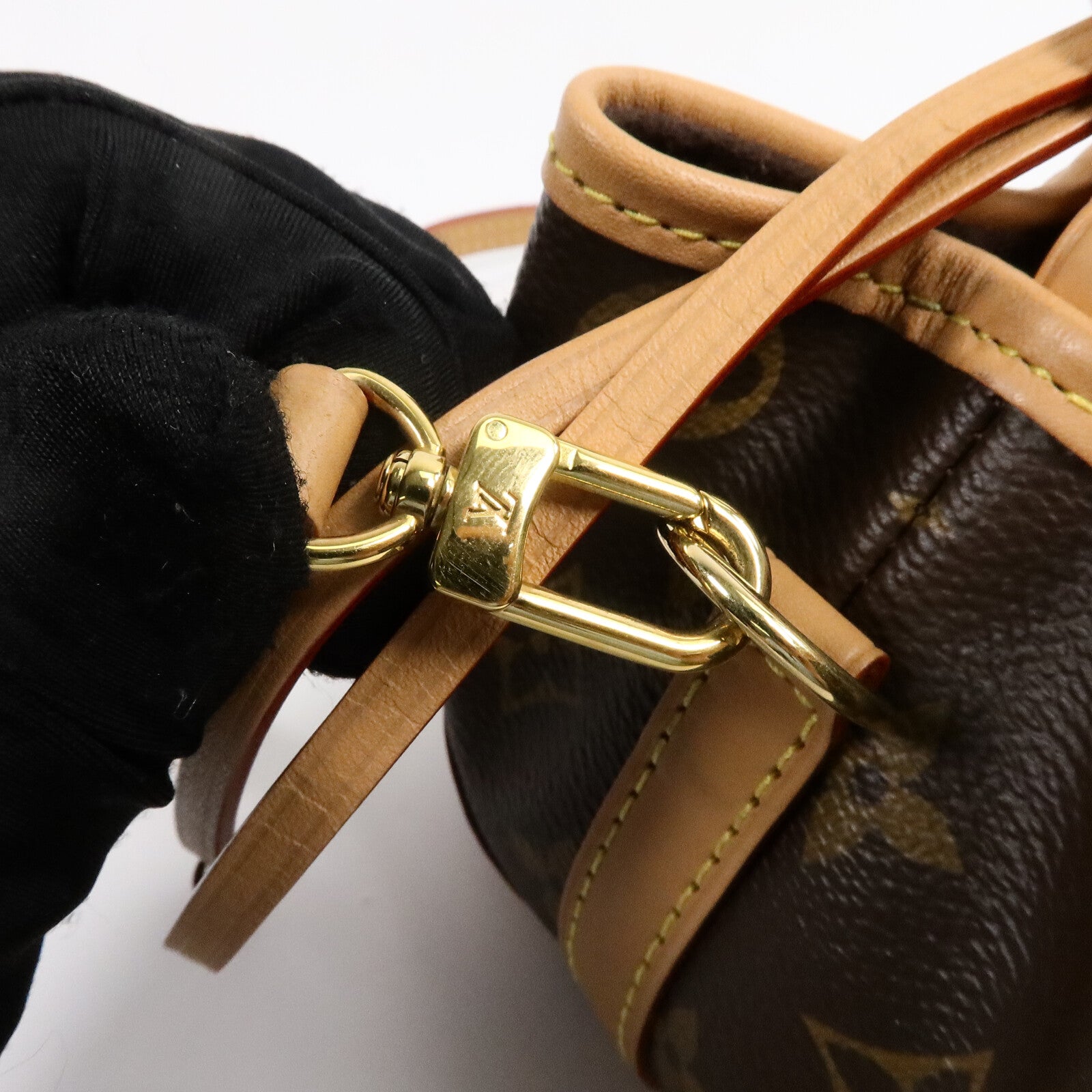 LOUIS VUITTON Monogram Noe Purse 金扣肩背袋