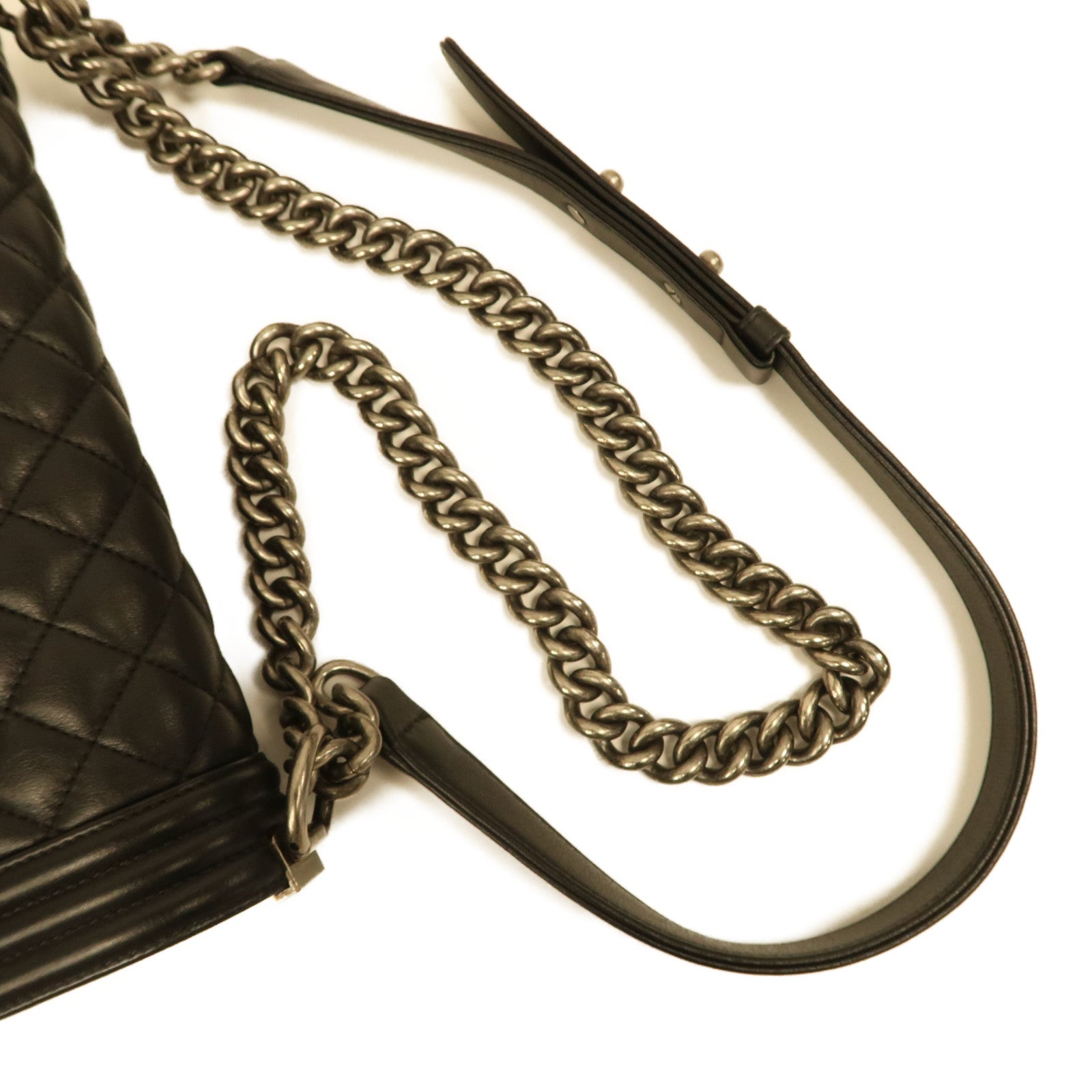 CHANEL 菱格羊皮皮革Boy Chanel Chain Shoulder Bag銀扣肩背袋黑色