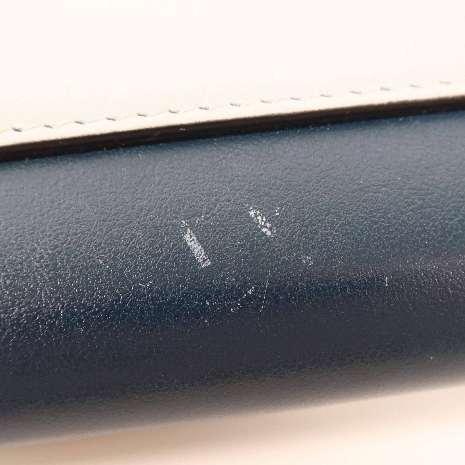 CELINE 牛皮皮革Shouldre Bag金扣鏈帶肩背袋