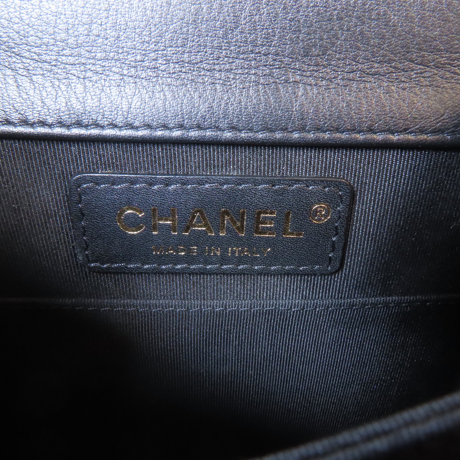 CHANEL 菱格牛皮皮革Boy Chanel金扣鏈帶肩背袋黑色
