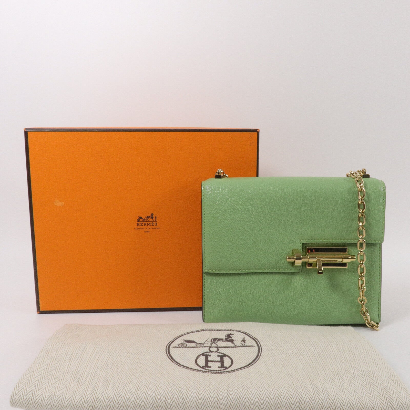 HERMES Chevre皮革Verrou Mini鏈帶肩背袋Vert Criquet