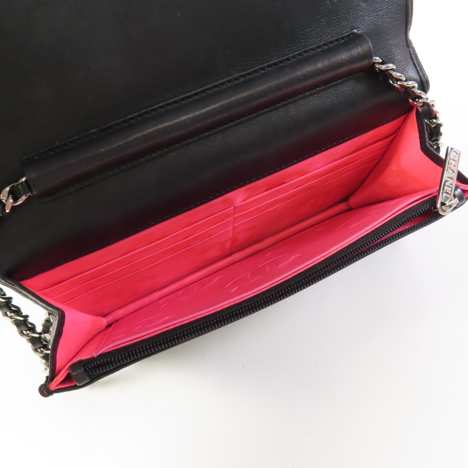 CHANEL 【激減優惠】牛皮皮革WOC Wallet On Chain銀扣鏈帶肩背袋