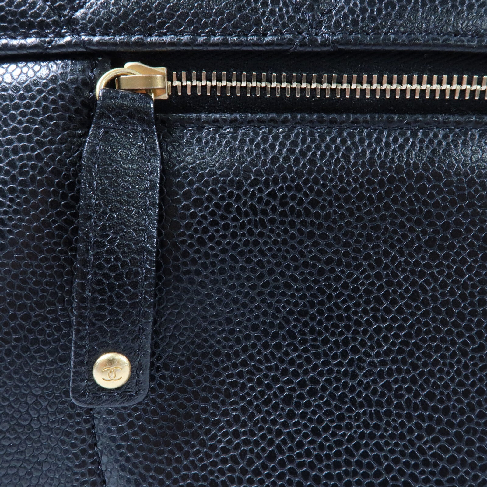 CHANEL 牛皮皮革Chain Shoulder金扣鏈帶肩背袋