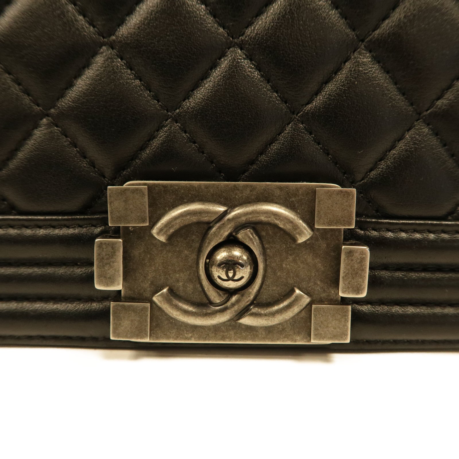 CHANEL 菱格羊皮皮革Boy Chanel Chain Shoulder Bag銀扣肩背袋黑色