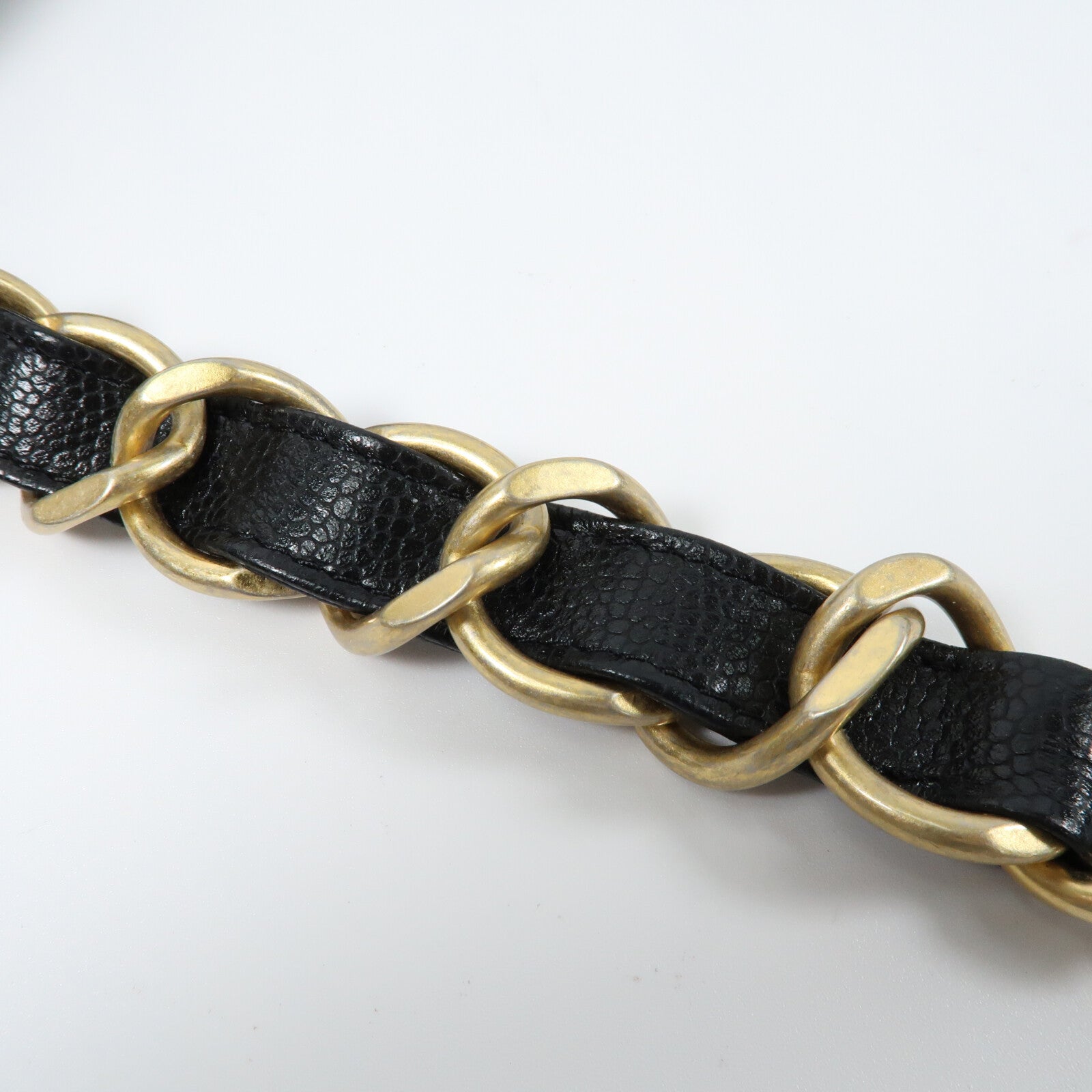 CHANEL 牛皮皮革Chain Shoulder金扣鏈帶肩背袋