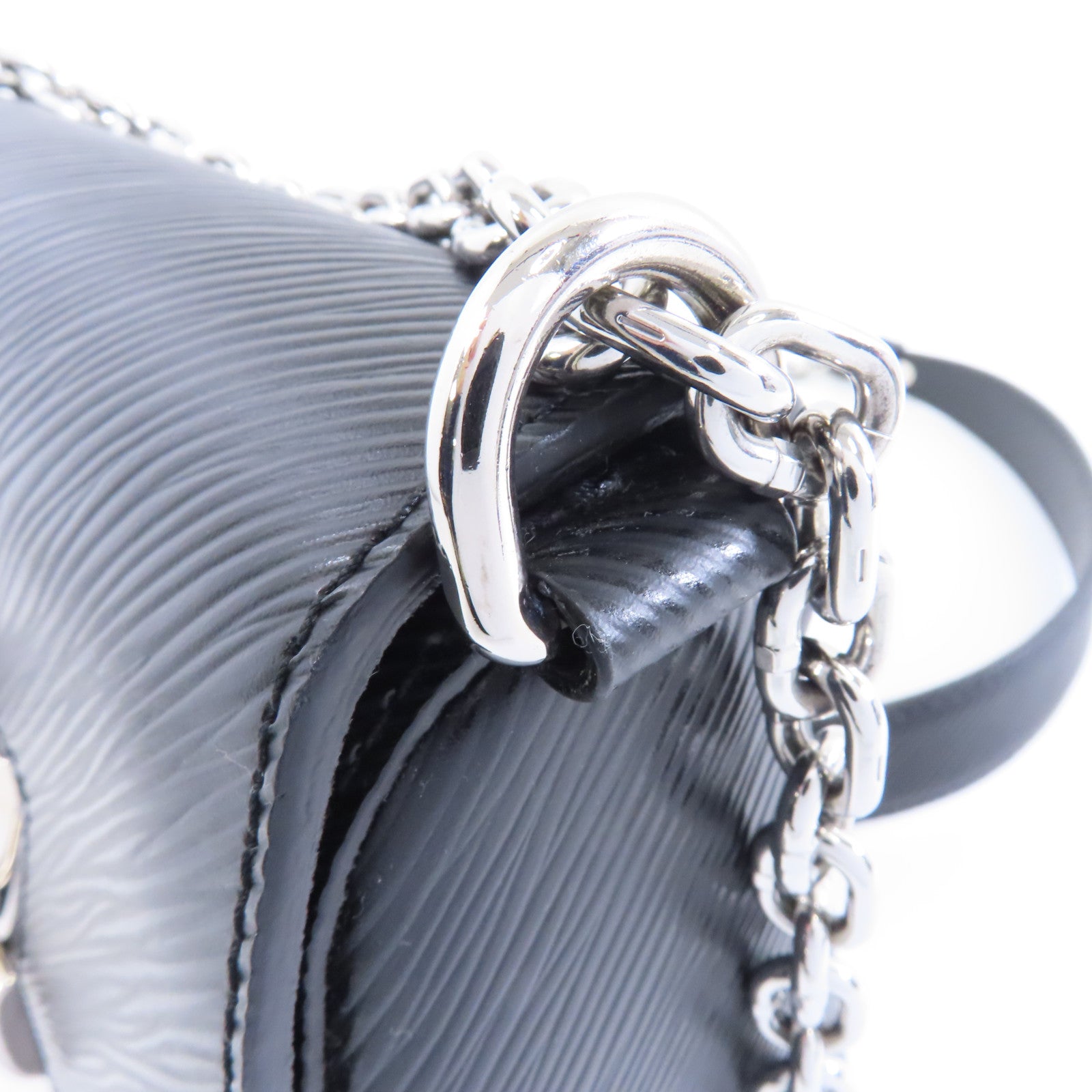 LOUIS VUITTON 【激減優惠】Epi Twist PM銀扣鏈帶肩背袋黑色