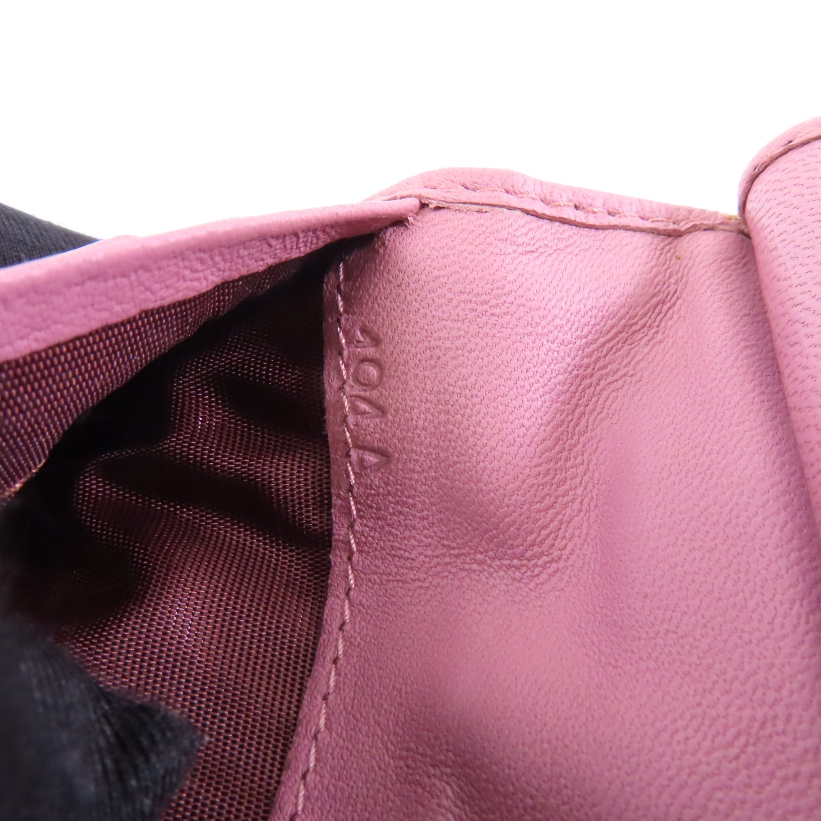 Miu Miu 羊皮皮革Wallet金扣錢包粉紅色