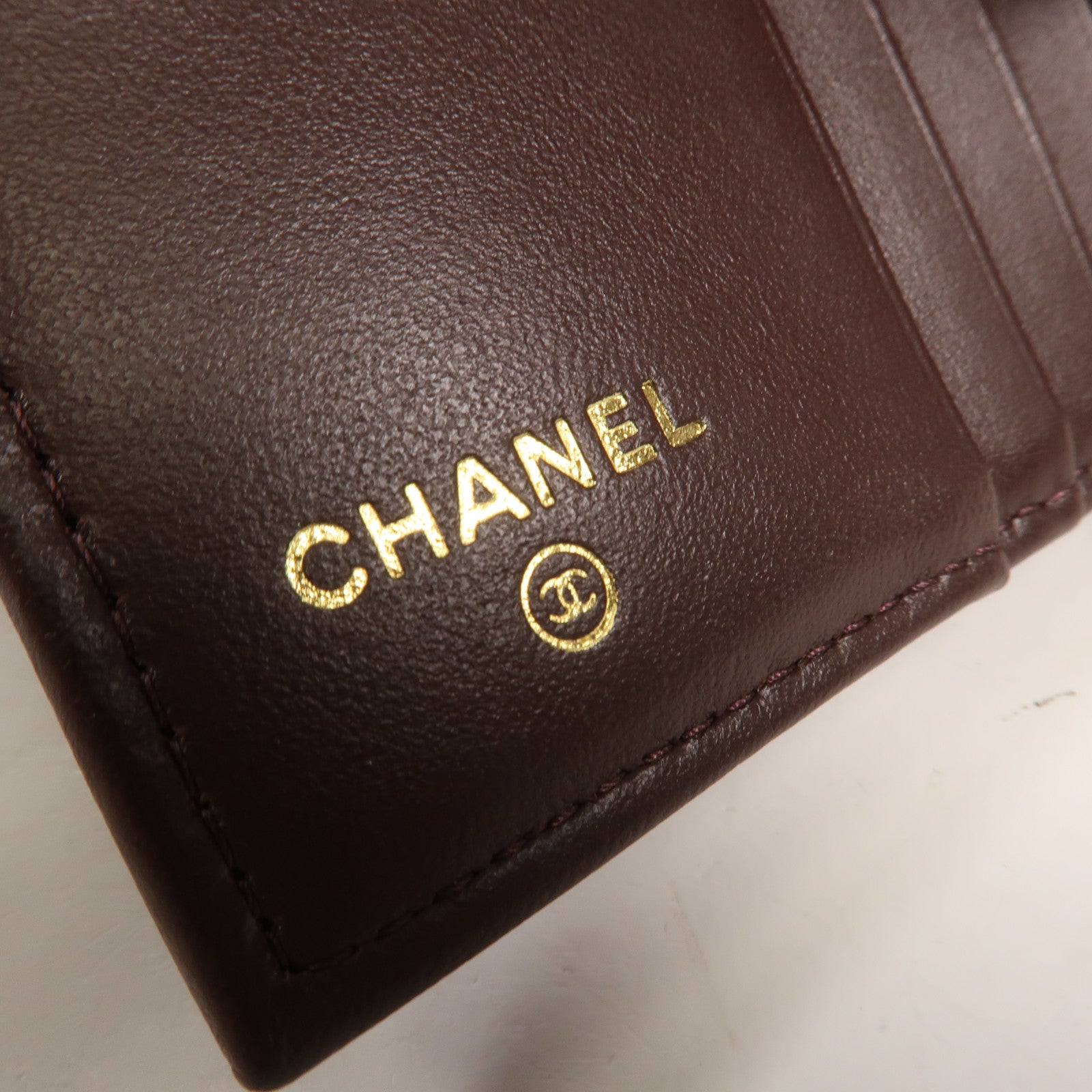 CHANEL 牛皮皮革Wallet金扣錢包