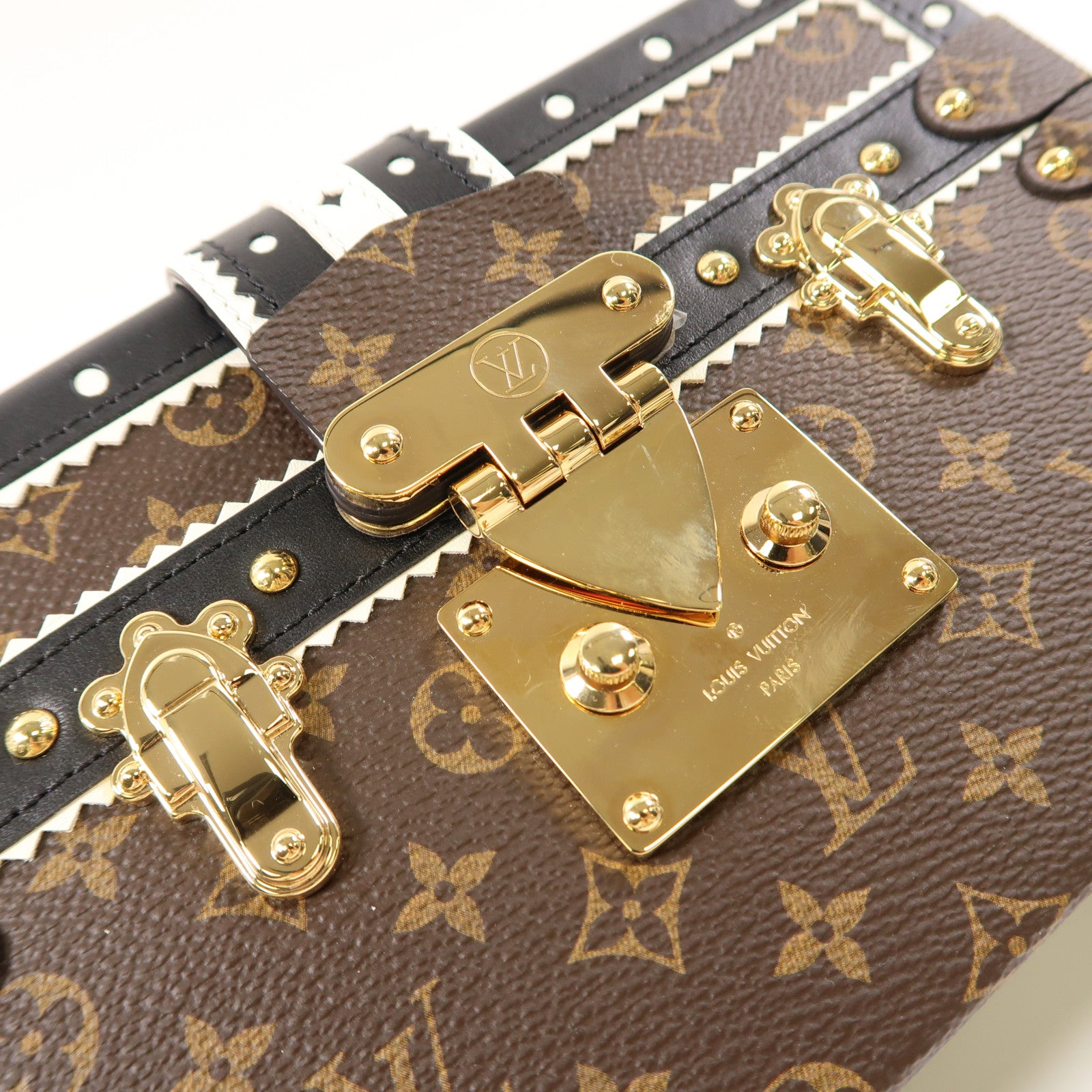 LOUIS VUITTON Monogram Petite Malle Shoulder Bag金扣肩背袋