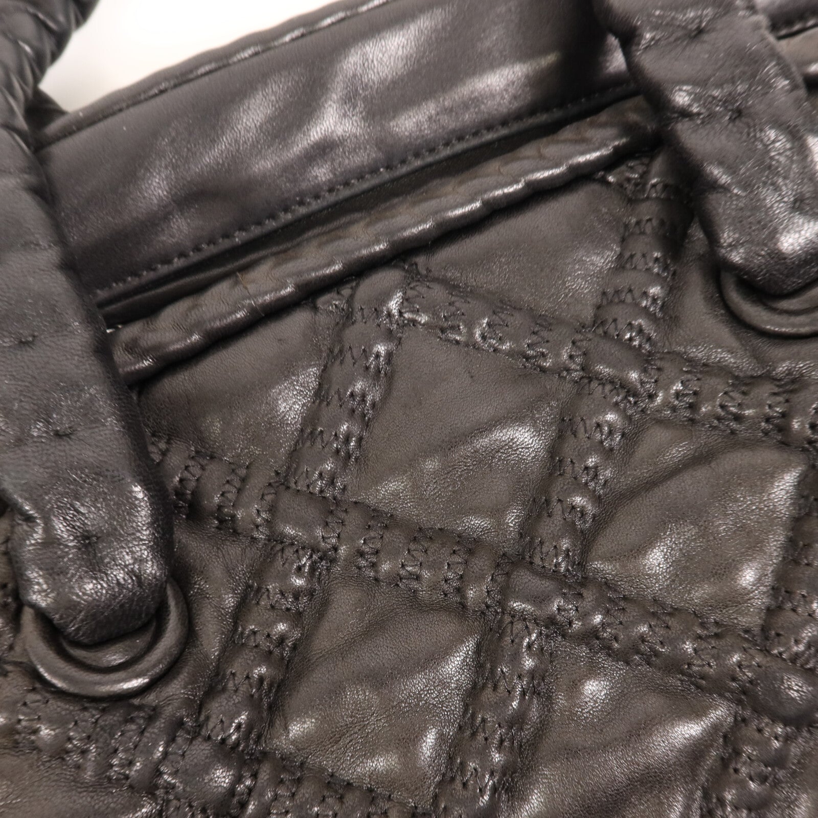 CHANEL 羊皮皮革Boston Bag銀扣手挽袋