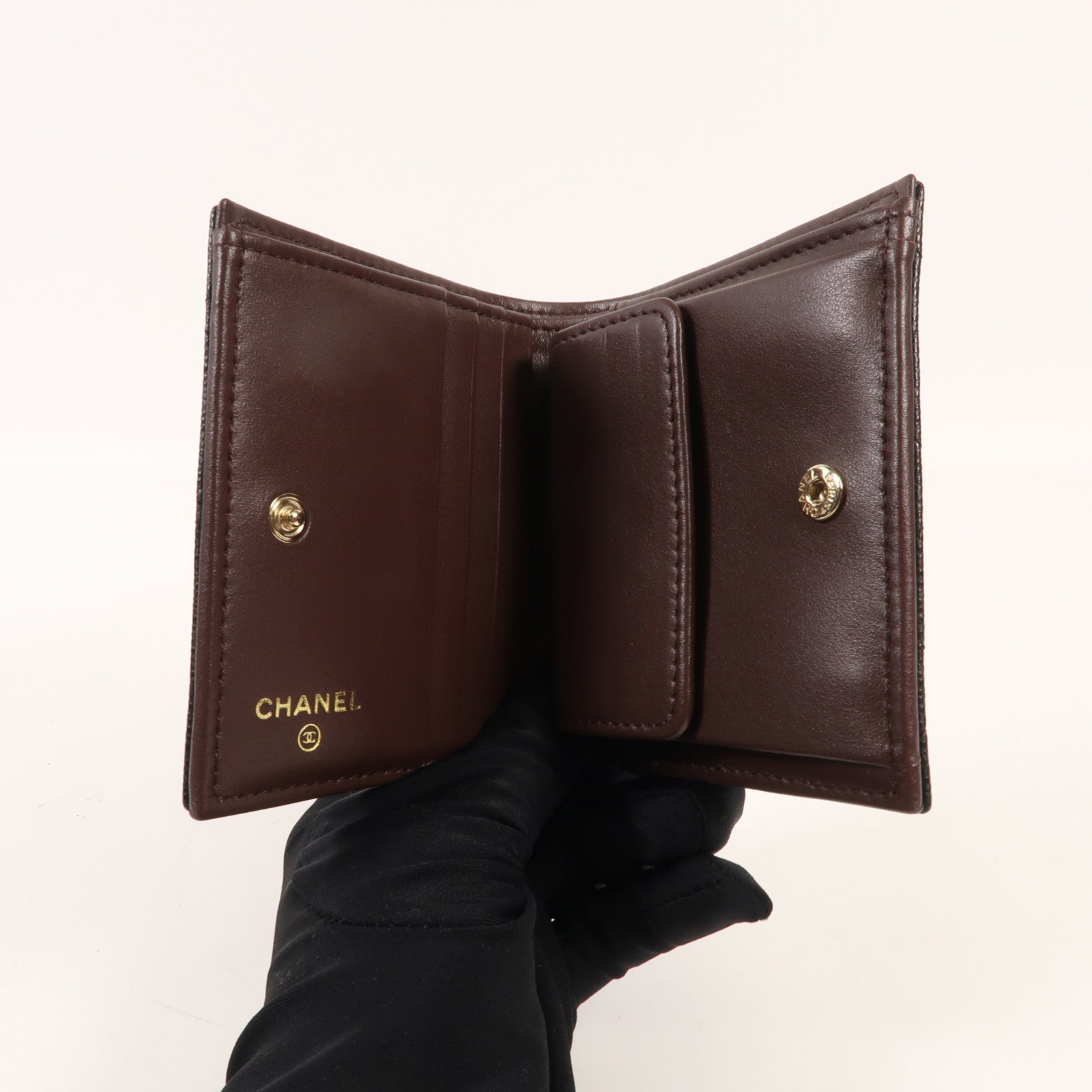 CHANEL 牛皮皮革Wallet金扣錢包