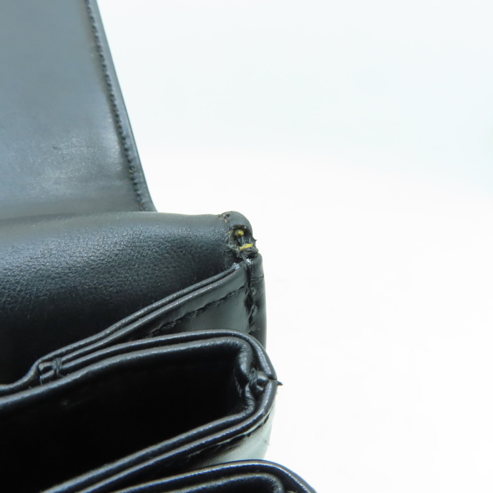 LOUIS VUITTON 【激減優惠】Epi Delphes金扣肩背袋黒色