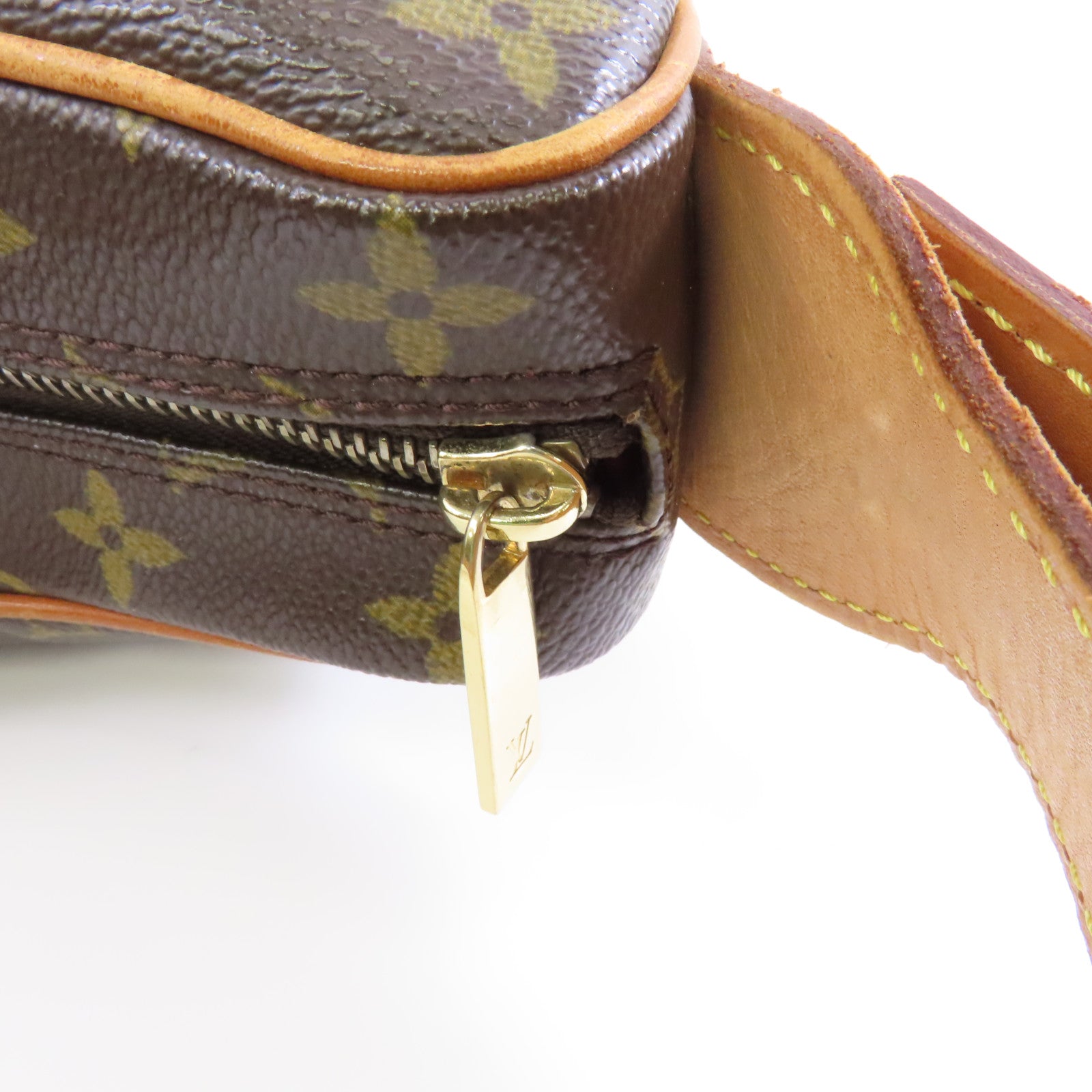 LOUIS VUITTON Monogram Croissant GM金扣肩背袋啡色