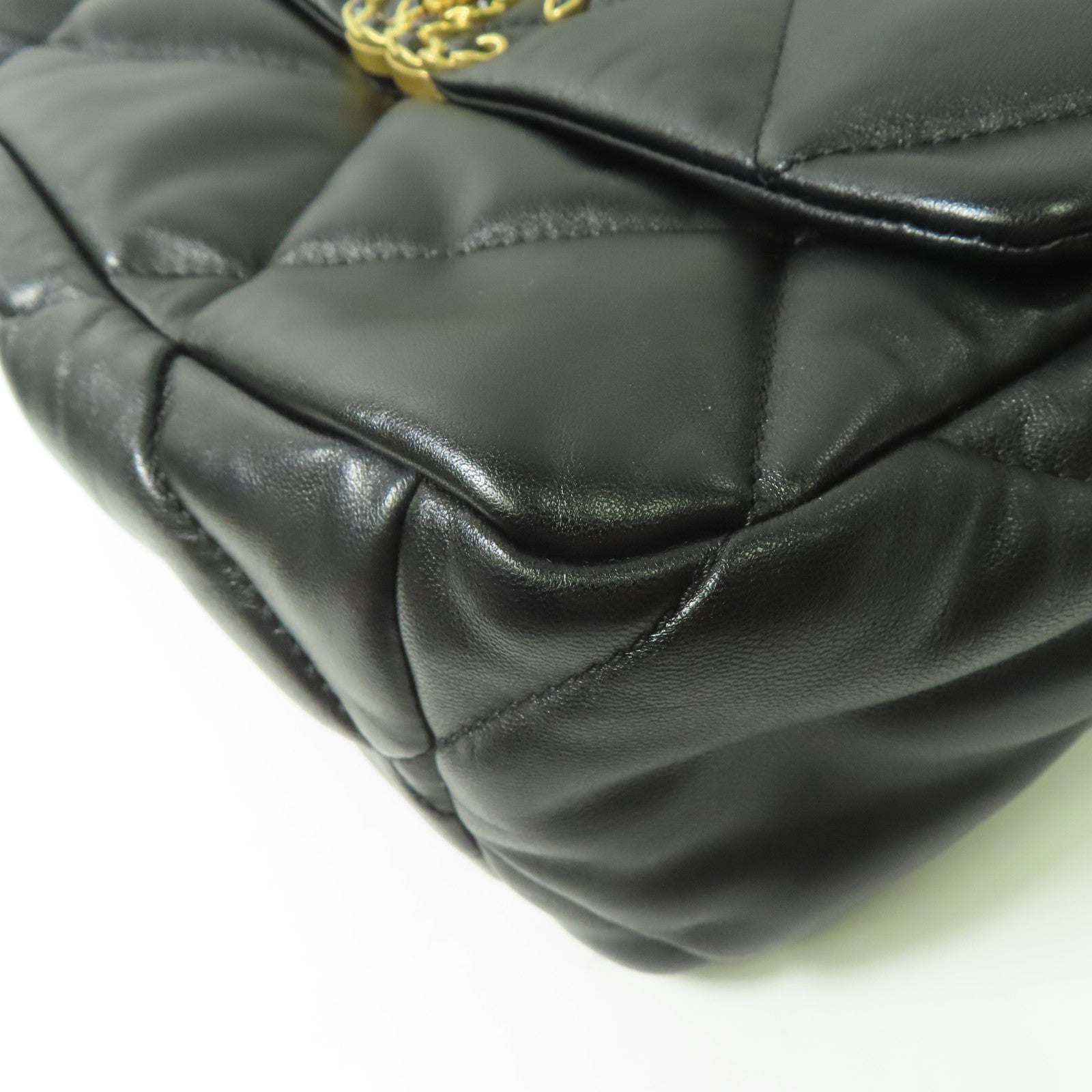 CHANEL 羊皮皮革Chanel 19手挽肩背兩用袋黑色
