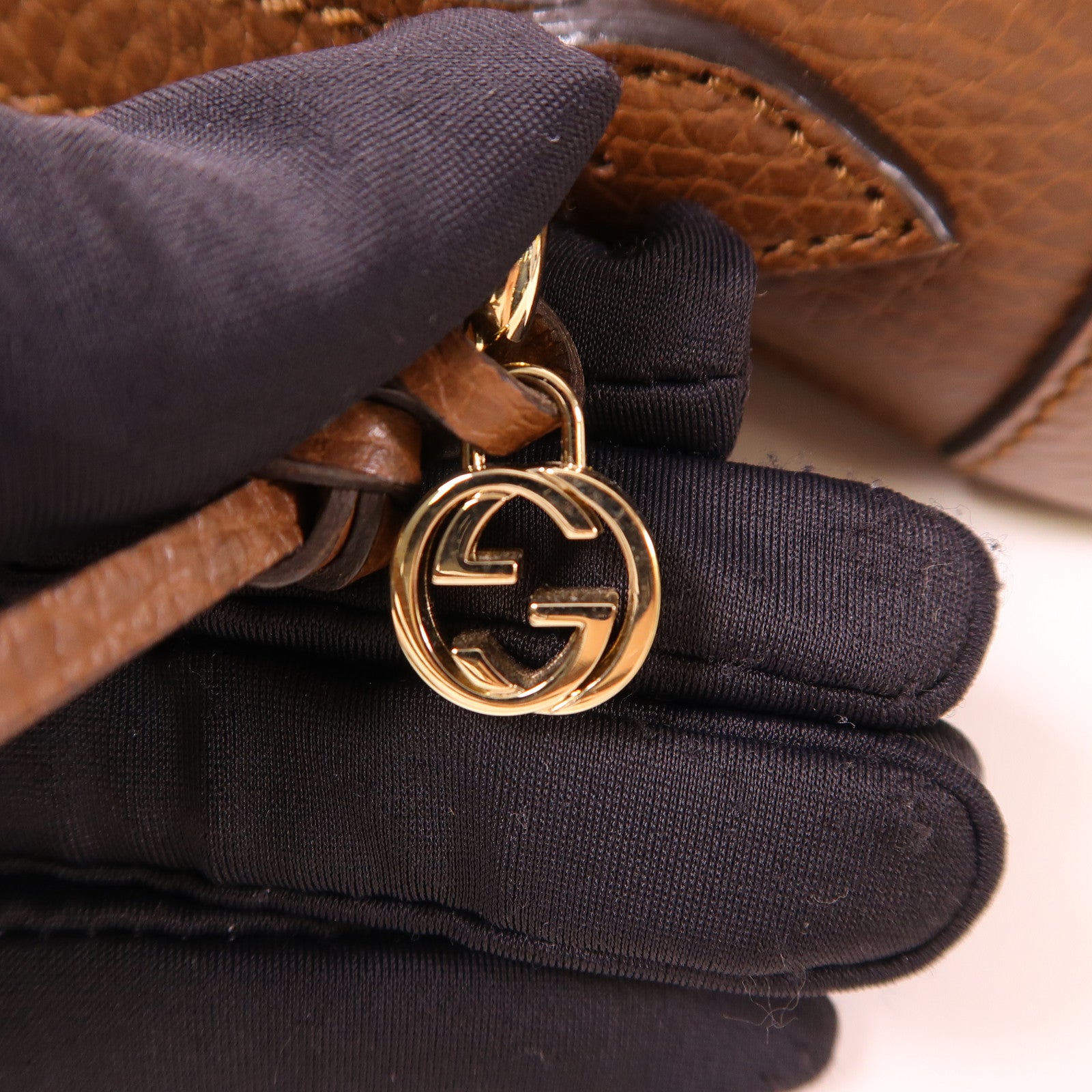 GUCCI 帆布Shoulder Bag金扣肩背袋