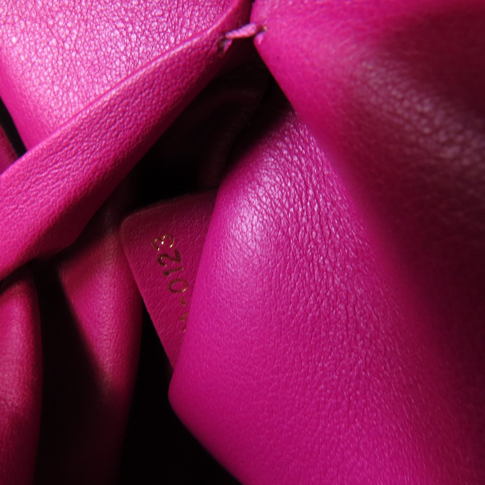 Dior 牛皮皮革Diorissimo金扣手挽肩背兩用袋