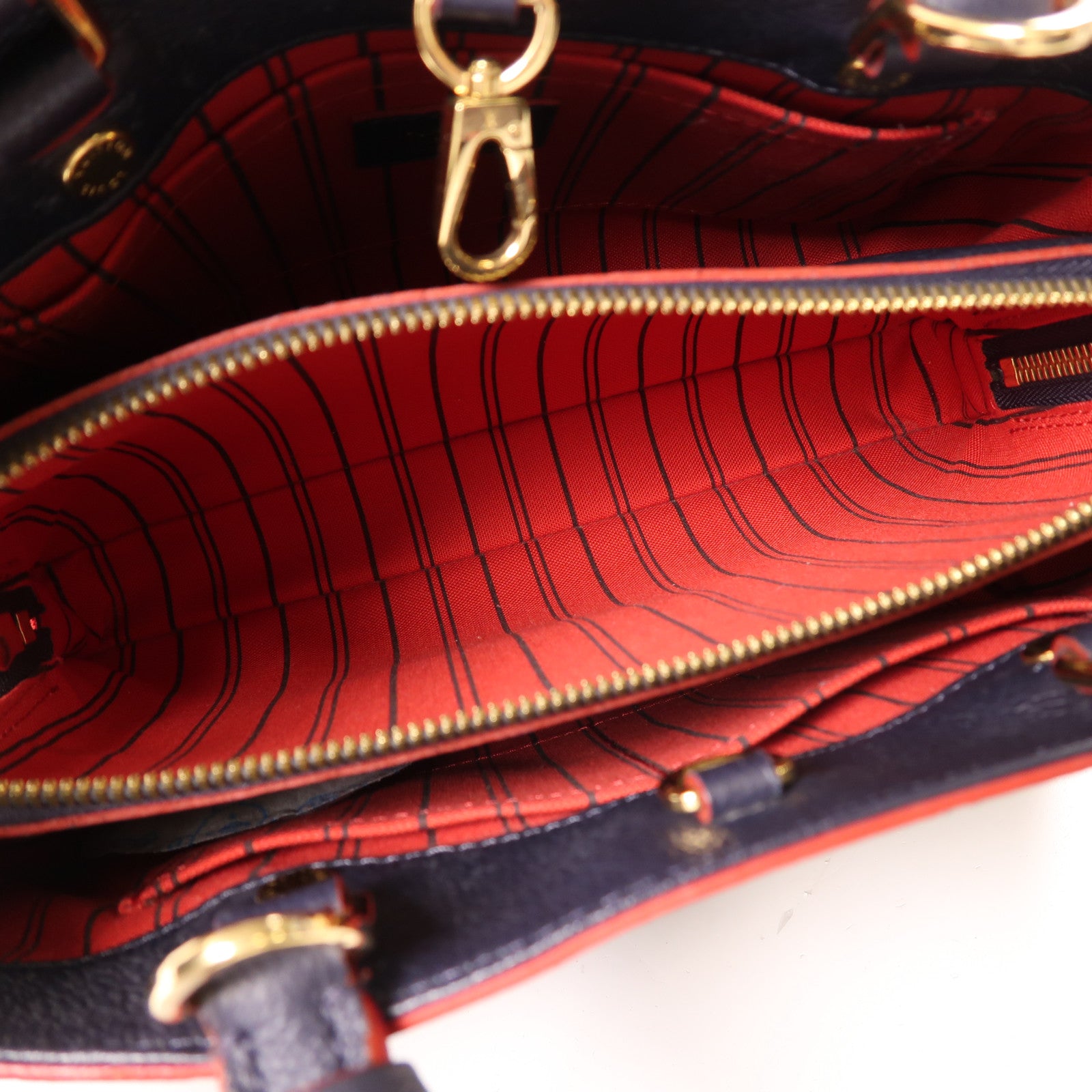 LOUIS VUITTON Monogram Empreinte Montaigne BB金扣手挽肩背兩用袋深藍色