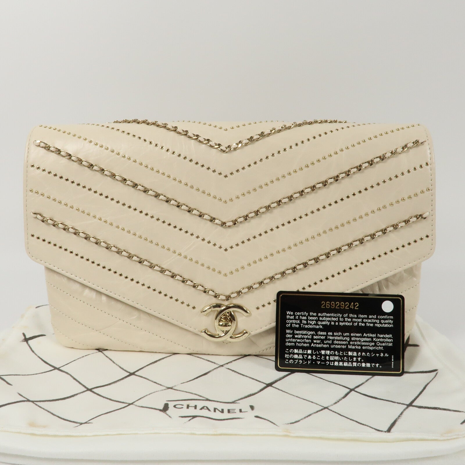 CHANEL 牛皮皮革Clutch金扣手拿包