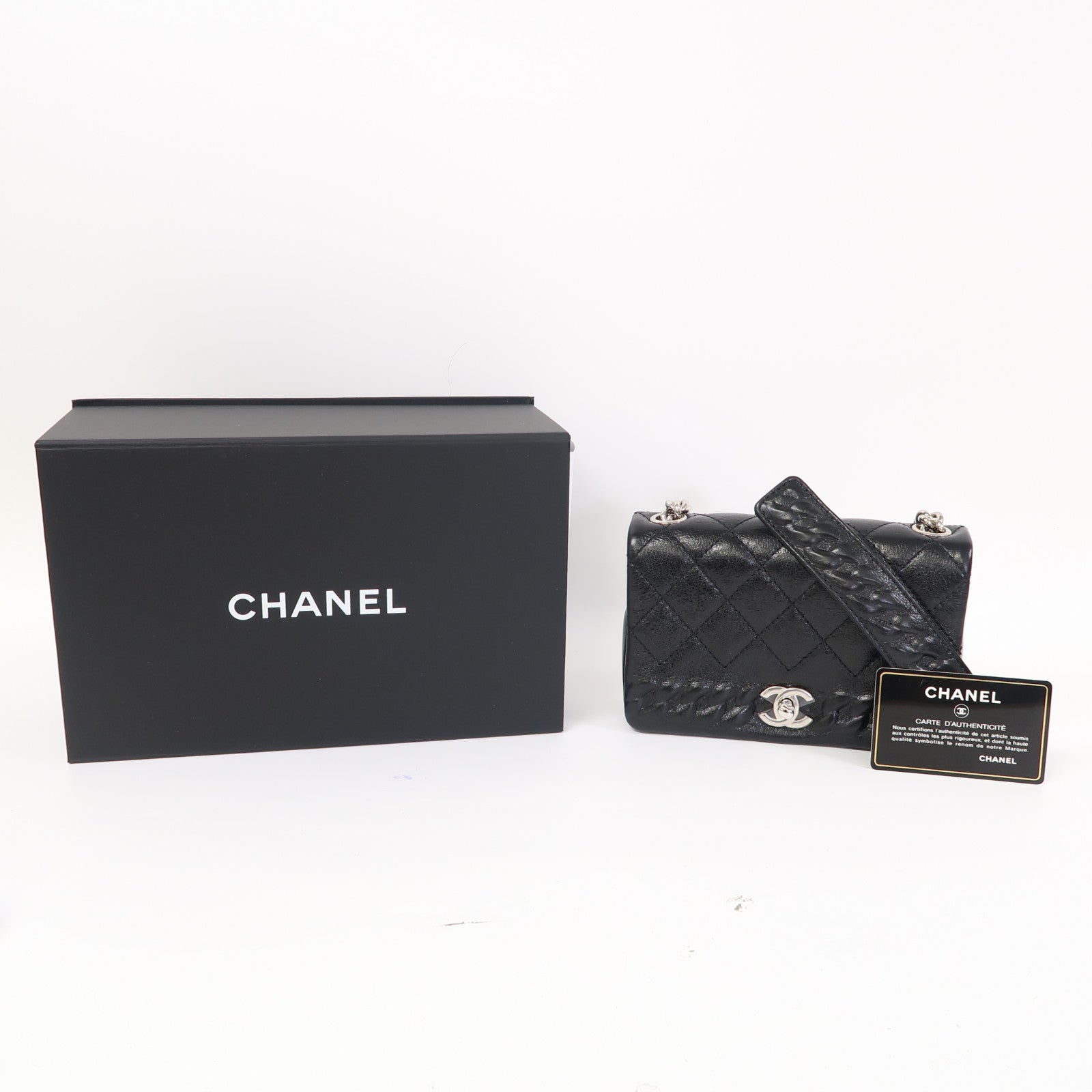 CHANEL 【激減優惠】菱格牛皮皮革Chain Shoulder銀扣鏈帶肩背袋黑色