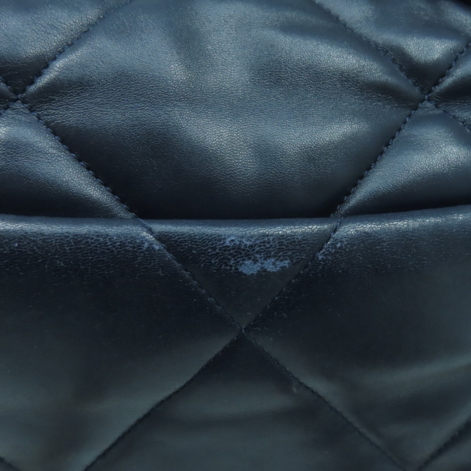 CHANEL 菱格羊皮皮革Chanel 19 Small金扣手挽肩背兩用袋深藍色
