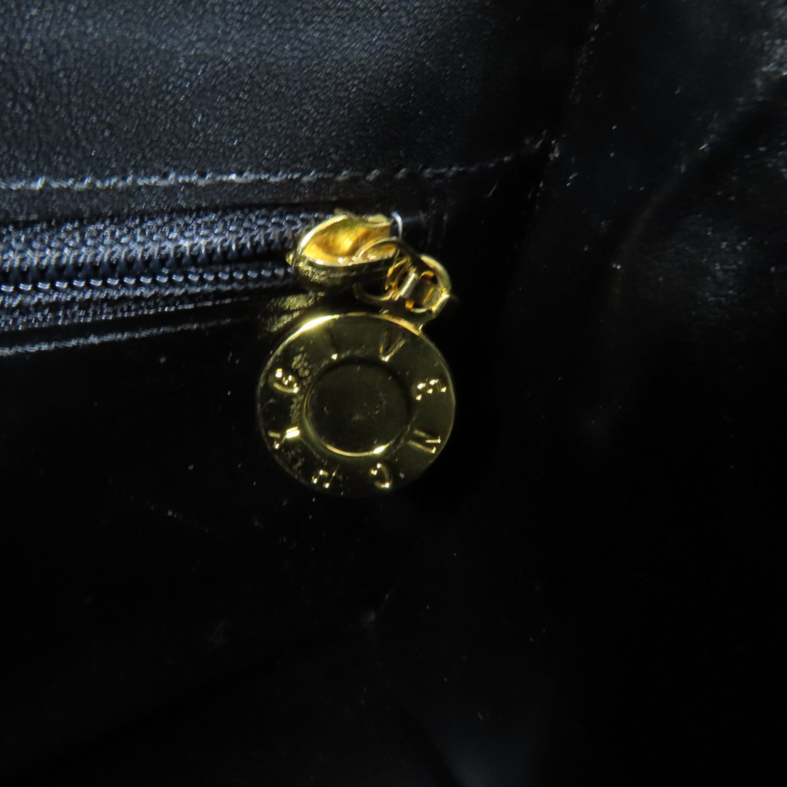 GIVENCHY 牛皮皮革2way Shoulder Bag金扣手挽肩背兩用袋