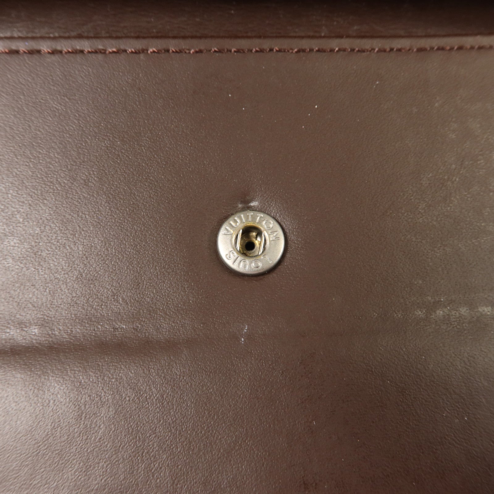 LOUIS VUITTON Epi Porte Tresor International長錢包