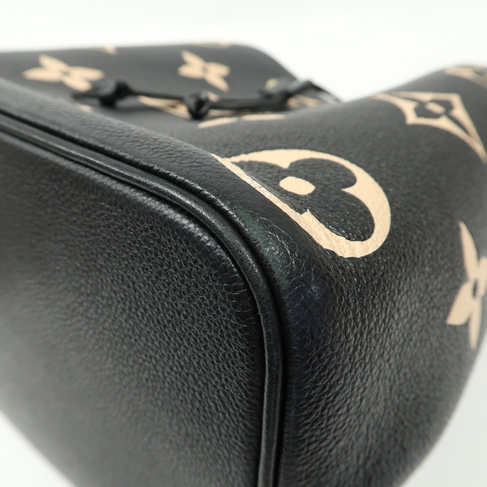 LOUIS VUITTON 【激減優惠】Monogram Empreinte NeoNoe MM金扣手挽肩背兩用袋黑色