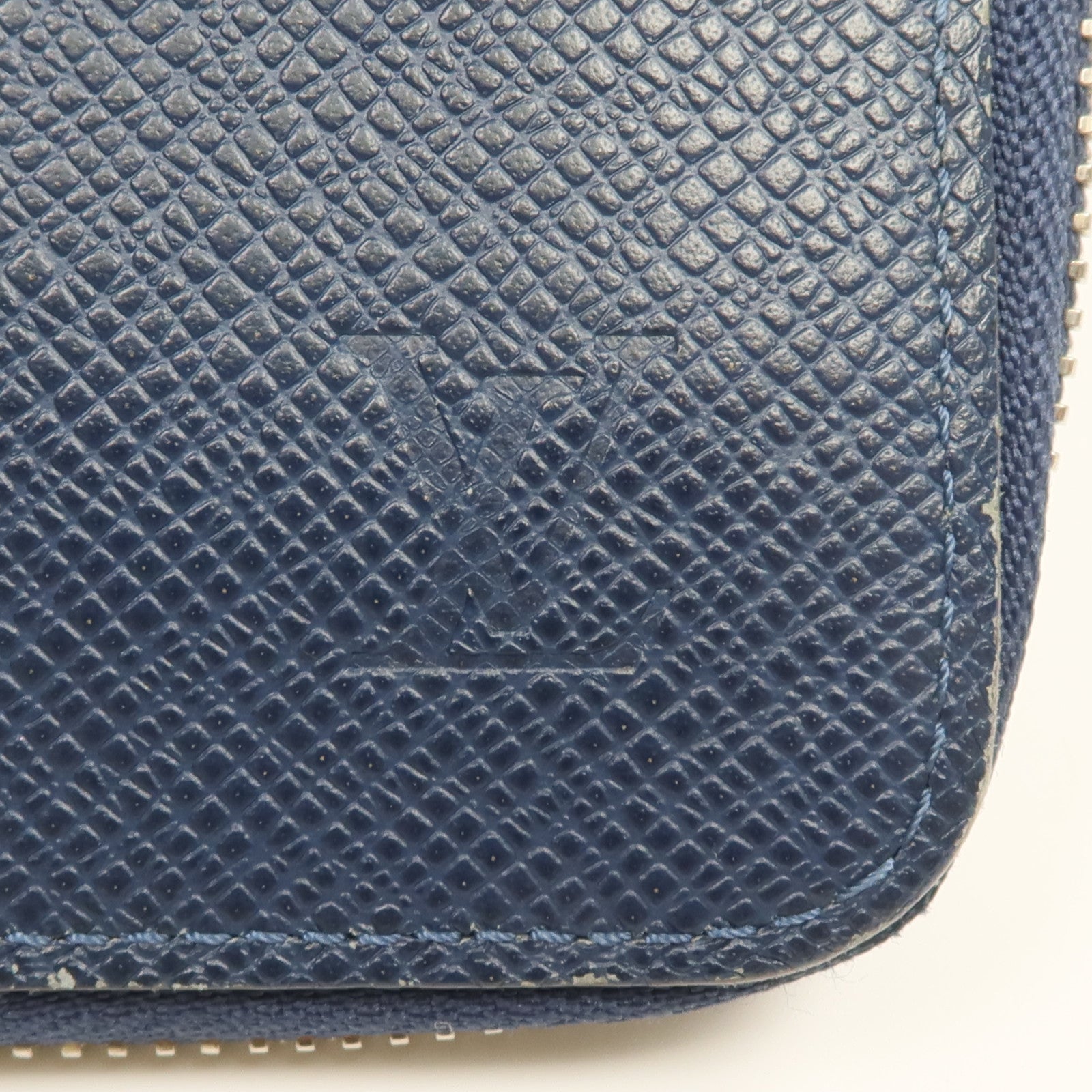 LOUIS VUITTON 【激減優惠】Taiga Long Wallet長錢包