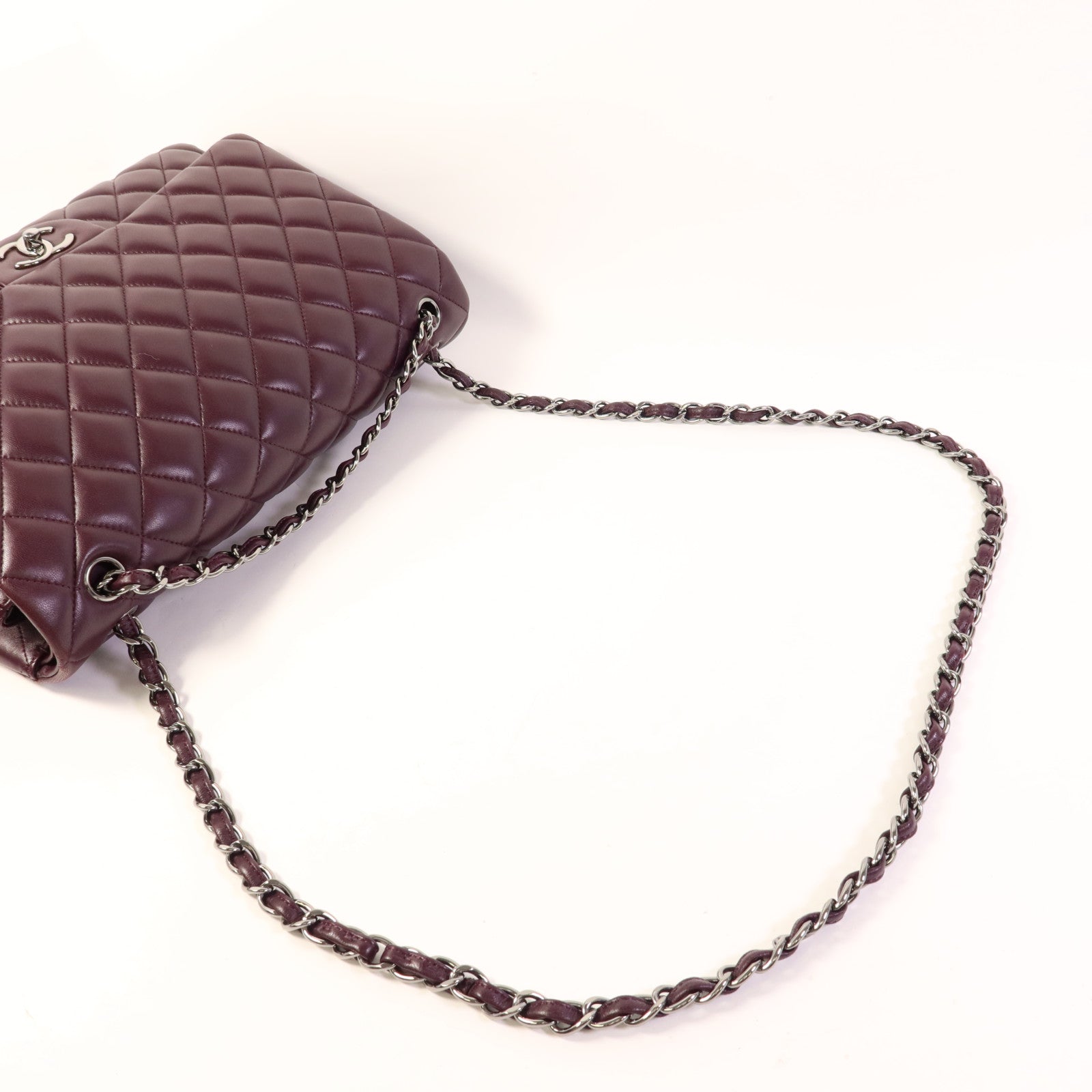 CHANEL 羊皮皮革Maxi Classic銀扣鏈帶肩背袋