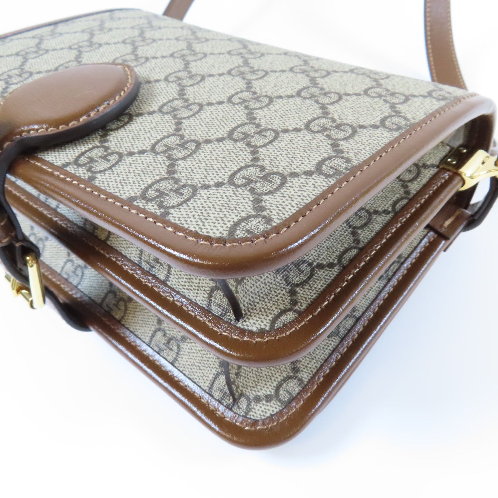 GUCCI 塗層帆布GG Retro金扣肩背袋啡色