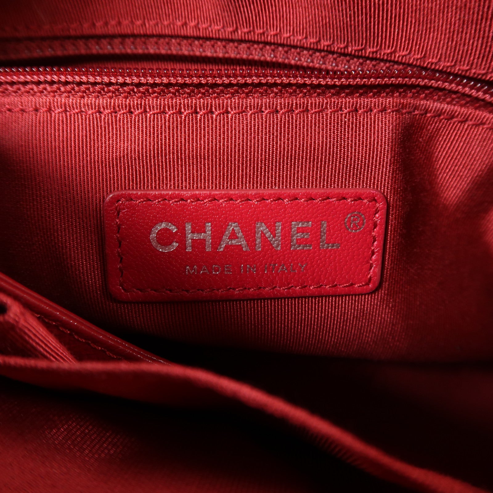 CHANEL Felt Gabrielle Small鏈帶肩背袋
