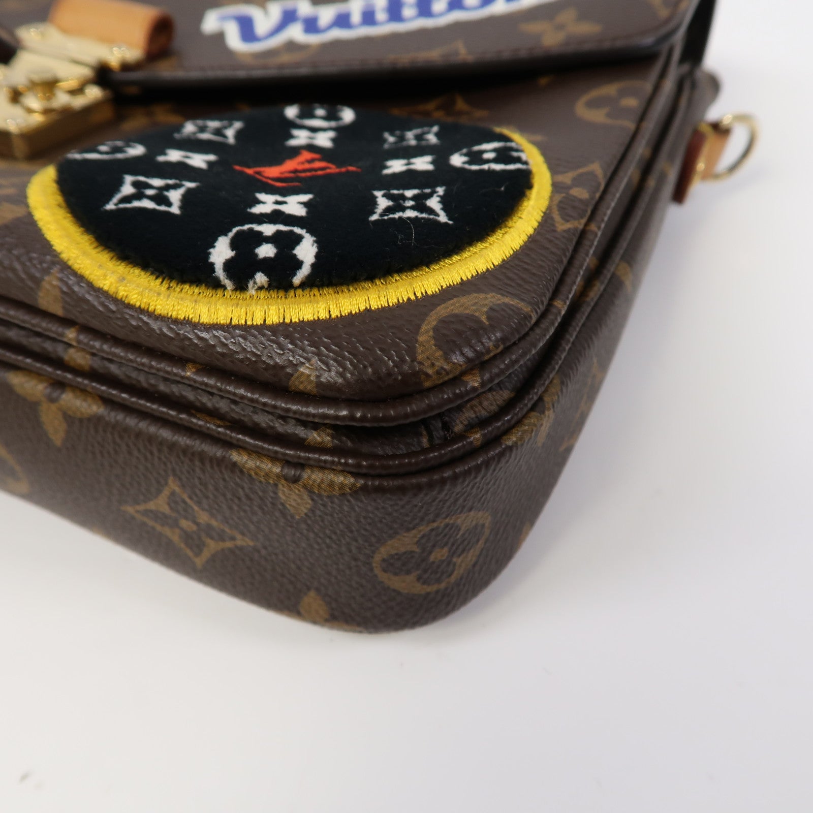 LOUIS VUITTON Monogram Pochette Metis金扣手挽肩背兩用袋啡色