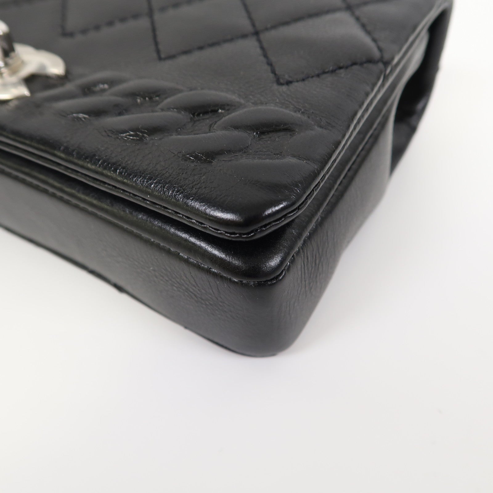 CHANEL 【激減優惠】菱格牛皮皮革Chain Shoulder銀扣鏈帶肩背袋黑色