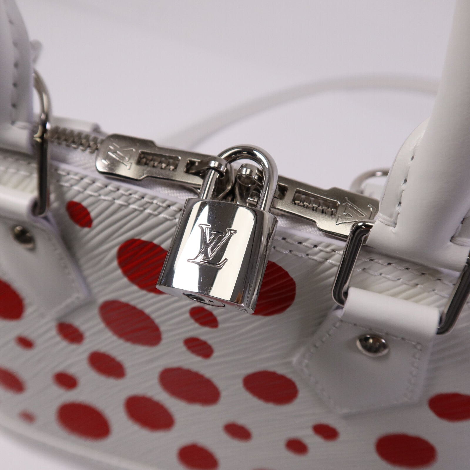 LOUIS VUITTON Epi Alma BB x Yayoi Kusama銀扣手挽肩背兩用袋