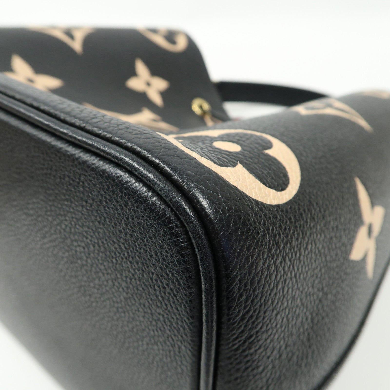 LOUIS VUITTON 【激減優惠】Monogram Empreinte NeoNoe MM金扣手挽肩背兩用袋黑色