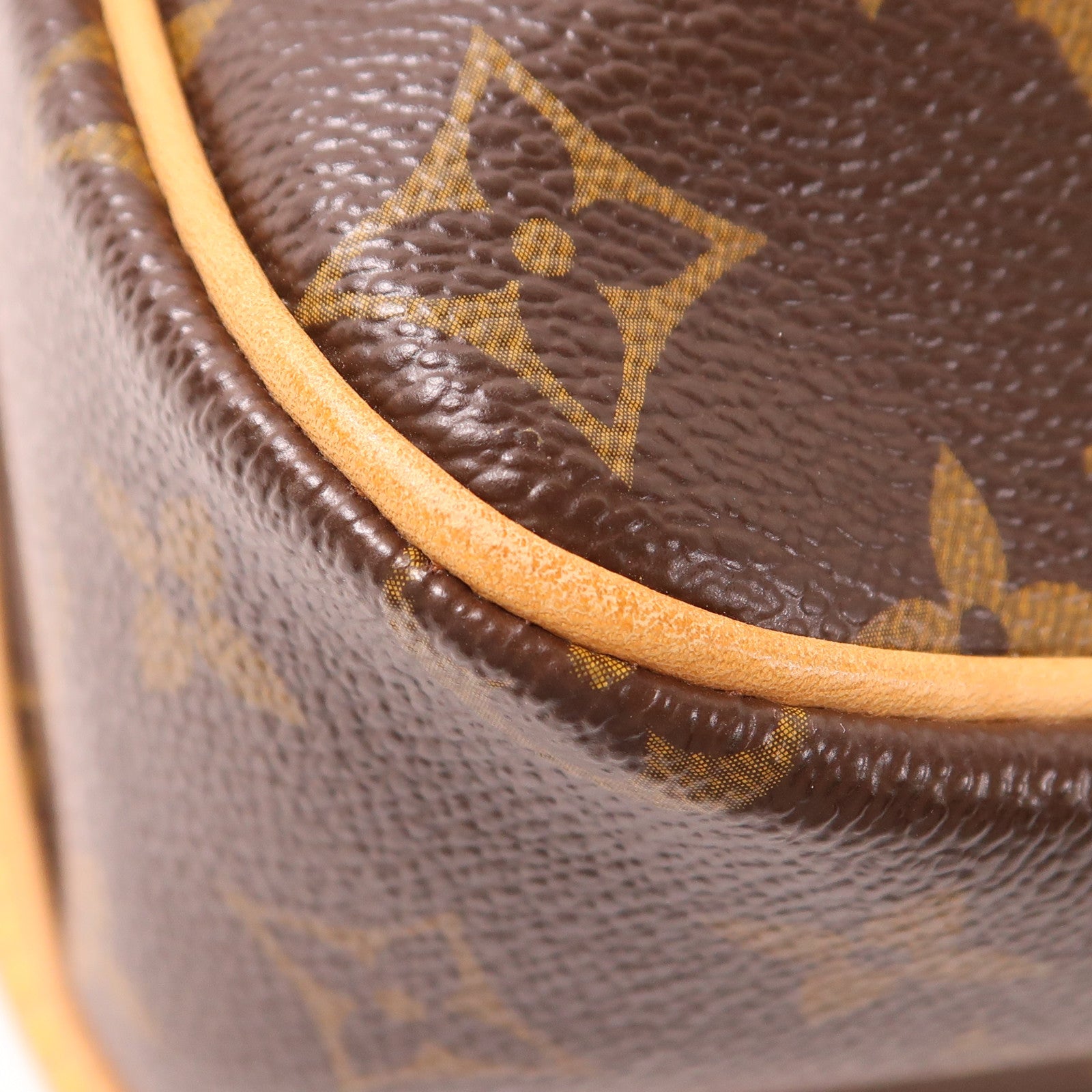 LOUIS VUITTON Monogram Sologne金扣肩背袋