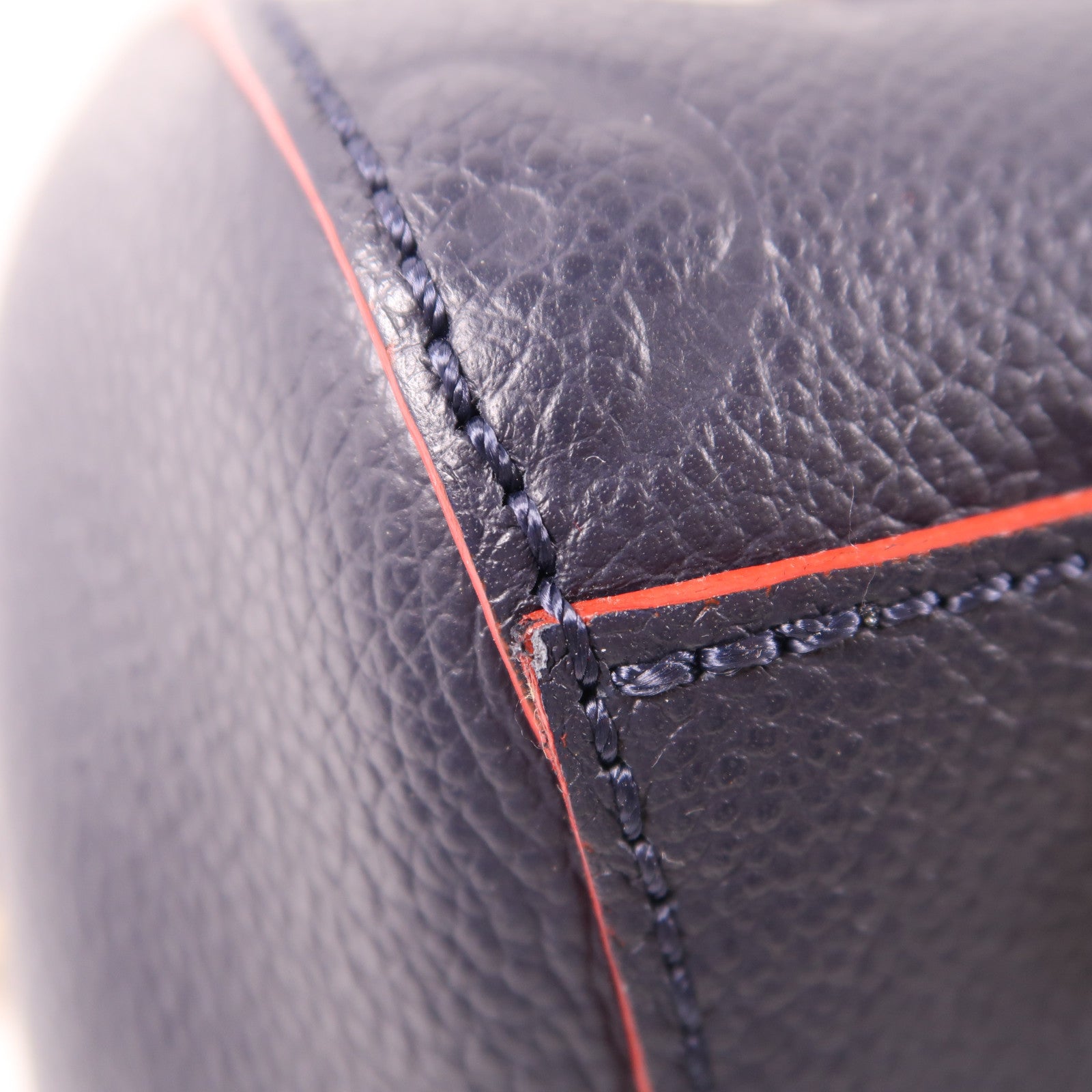 LOUIS VUITTON Monogram Empreinte Montaigne BB金扣手挽肩背兩用袋深藍色
