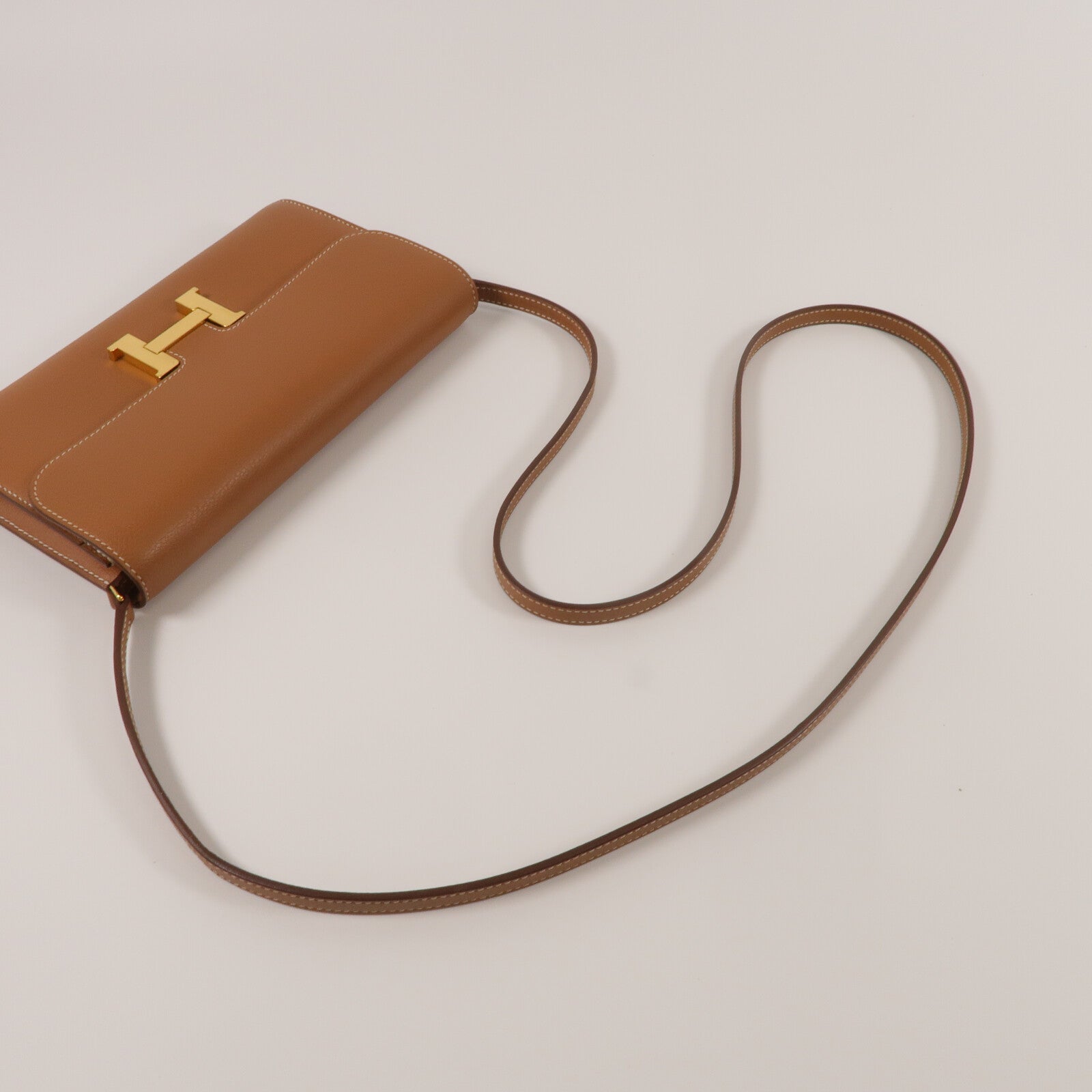 HERMES Evercolor皮革Constance To Go肩背袋Gold