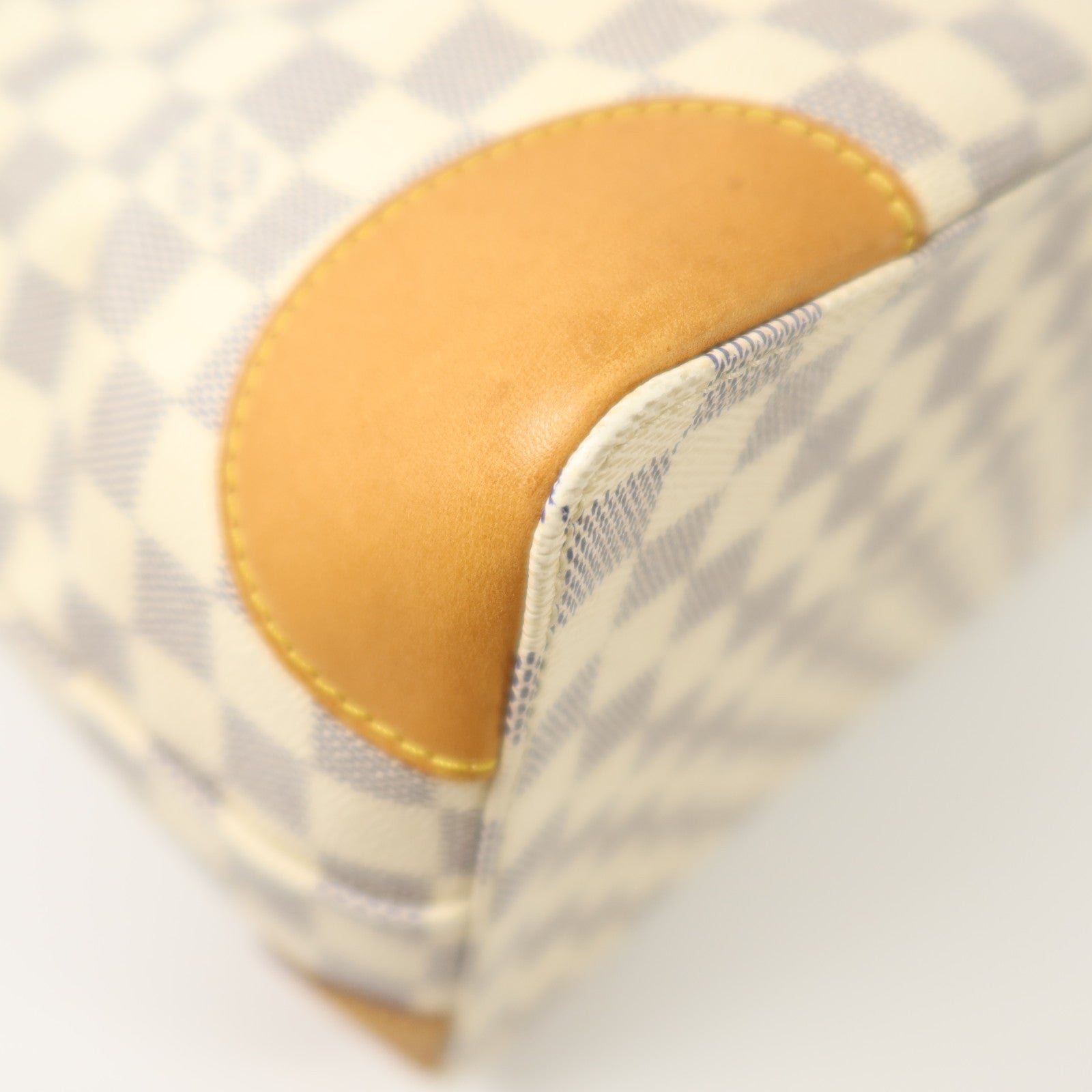 LOUIS VUITTON Damier Azur Hampstead MM金扣肩背袋